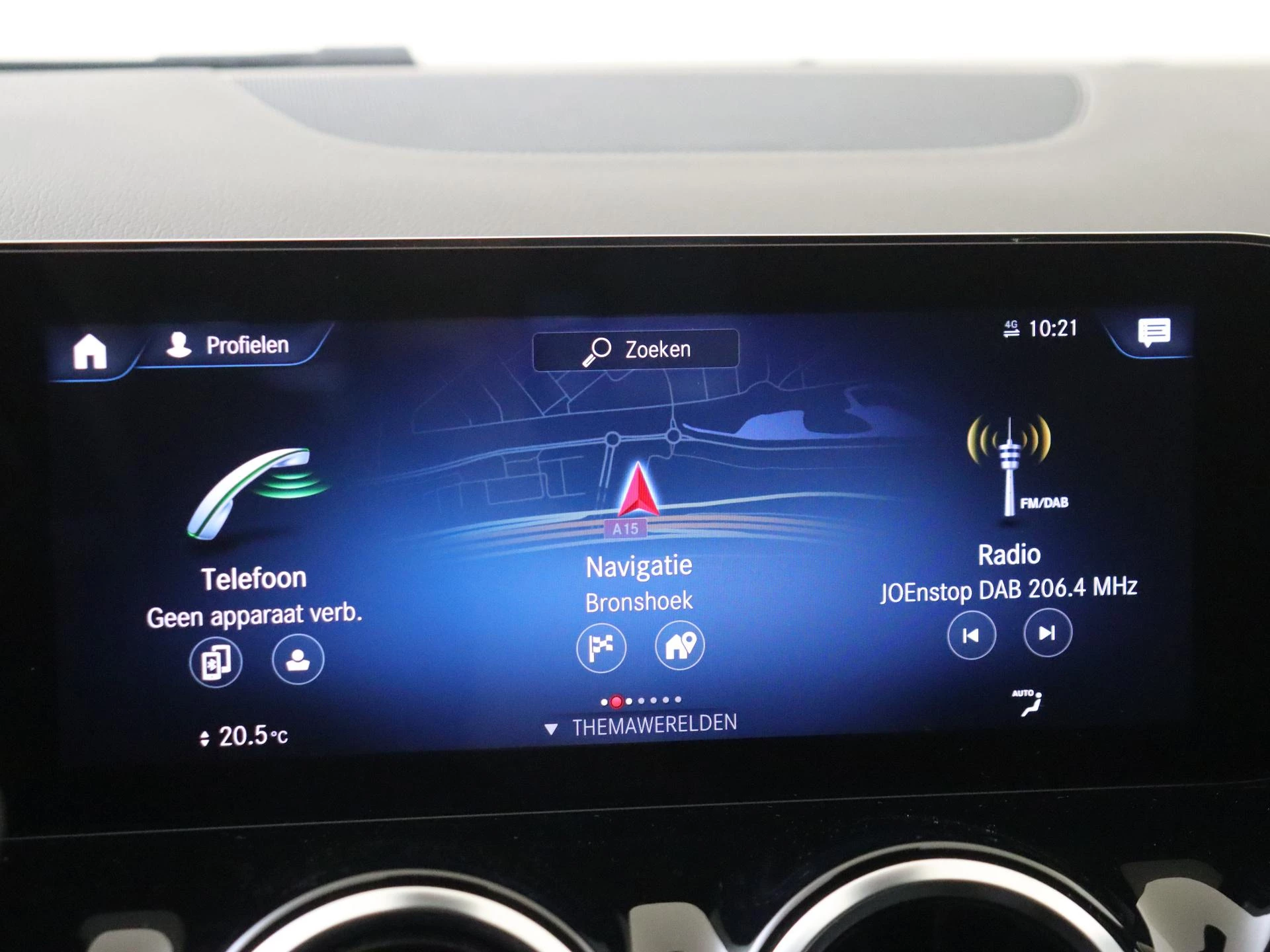 Mercedes-Benz-B-Klasse-image-15
