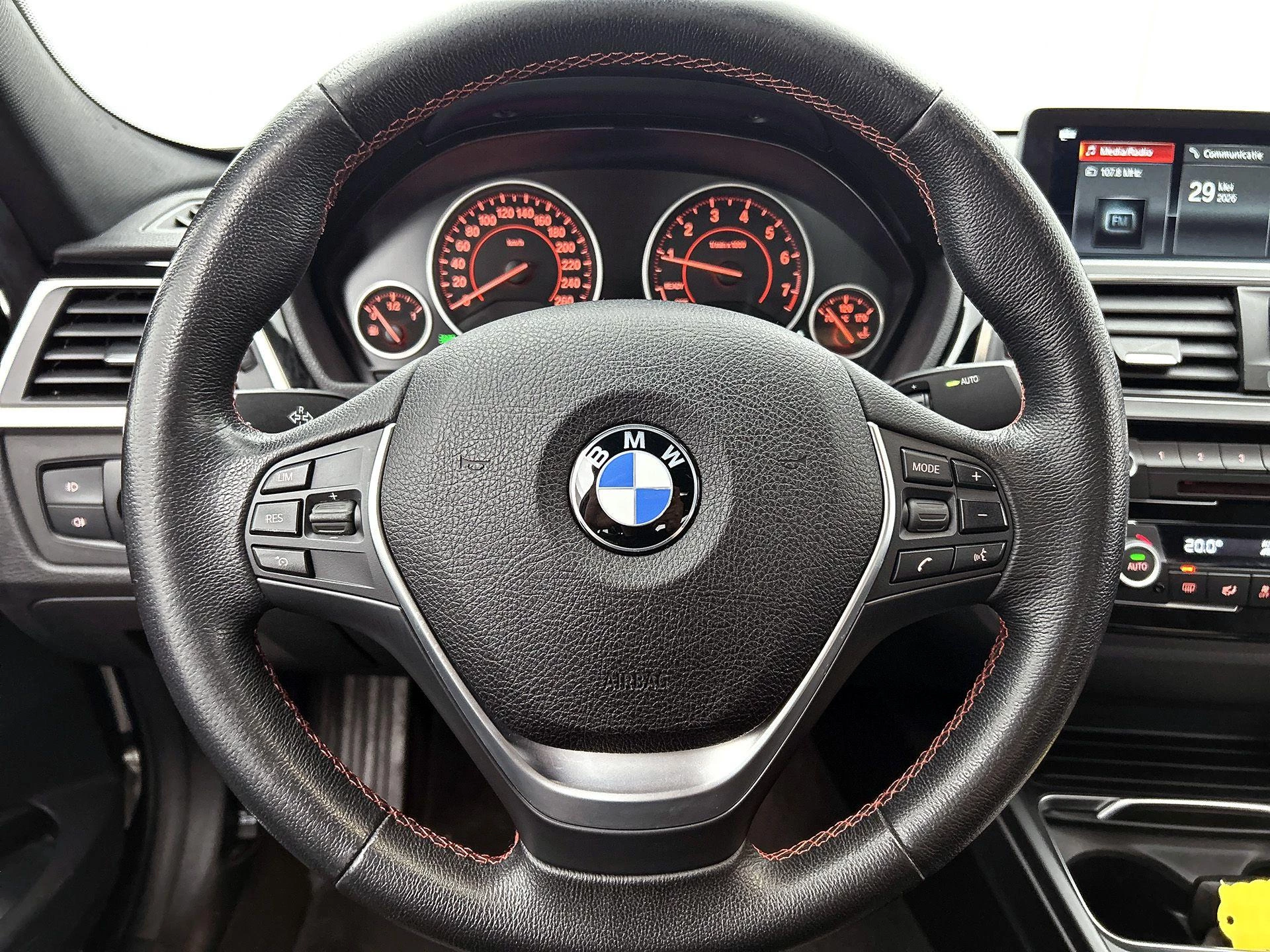 BMW 3 Serie 318i Corporate Lease High Executive