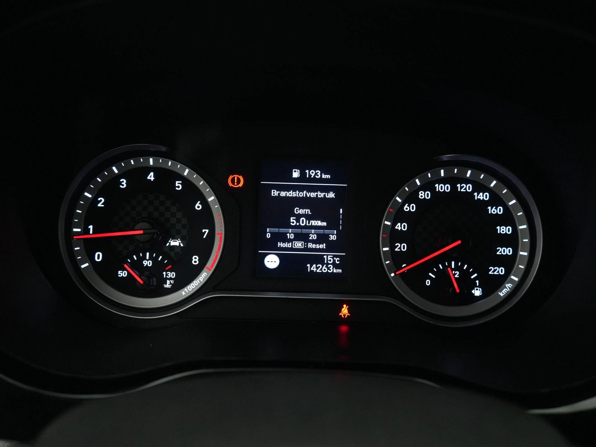Hyundai-i10-image-16