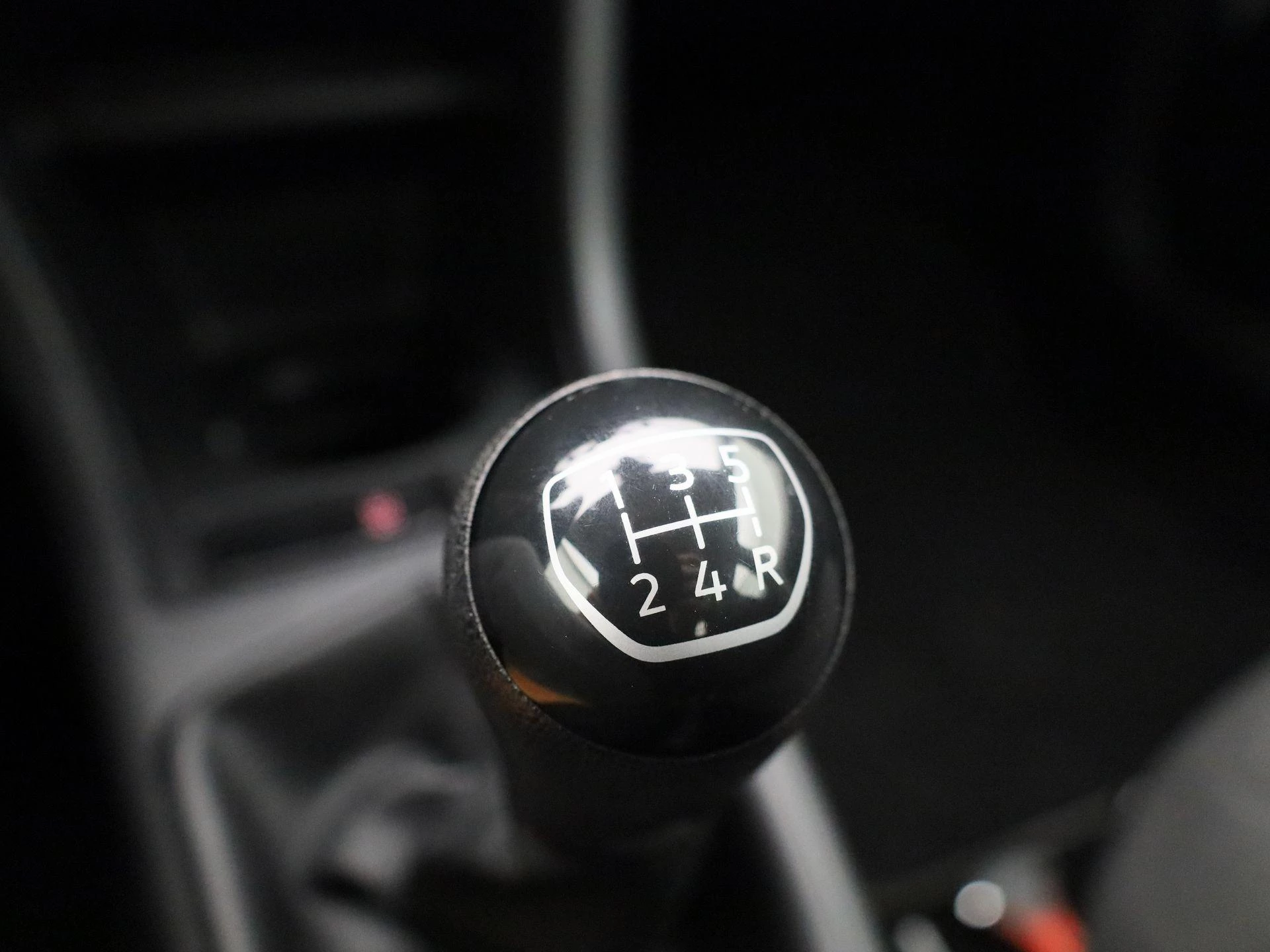 Volkswagen-up!-image-19