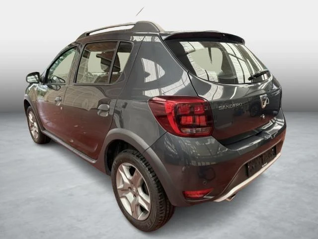 Dacia-Sandero Stepway-image-6