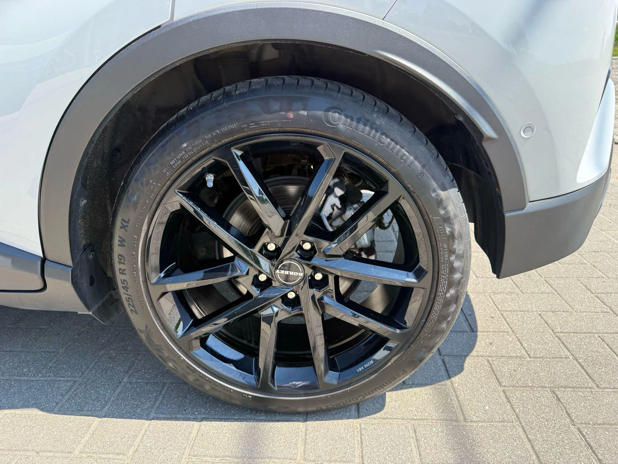 Toyota-C-HR-image-10