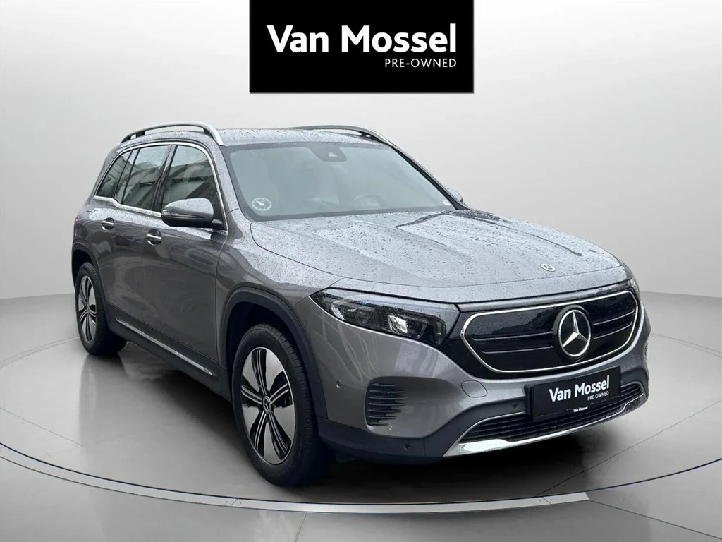 Mercedes-Benz-EQB-image-2