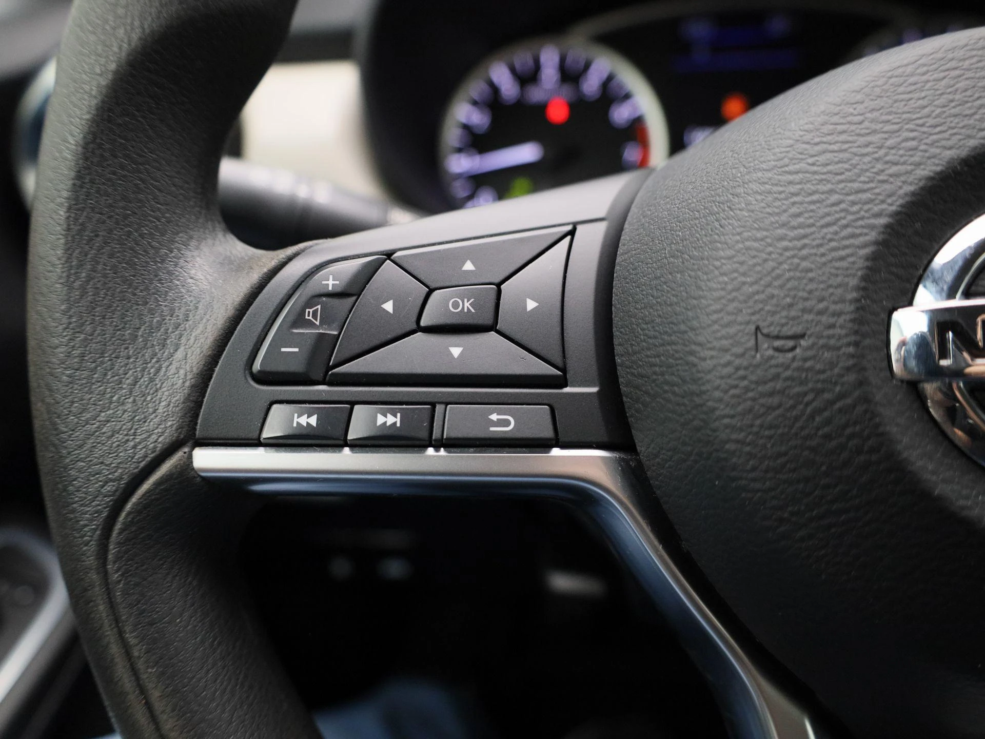 Nissan-Micra-image-16