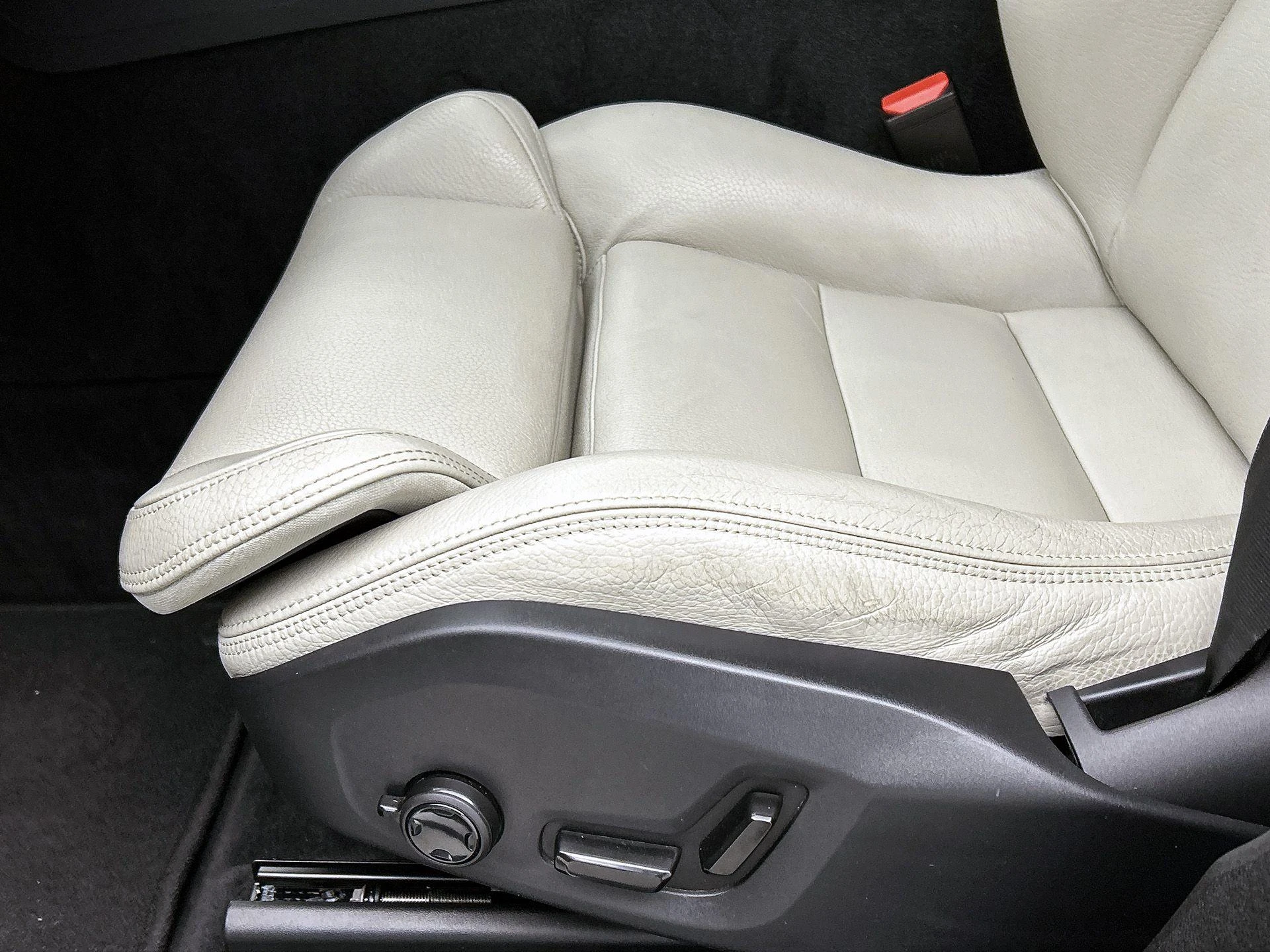 Volvo-XC60-image-27