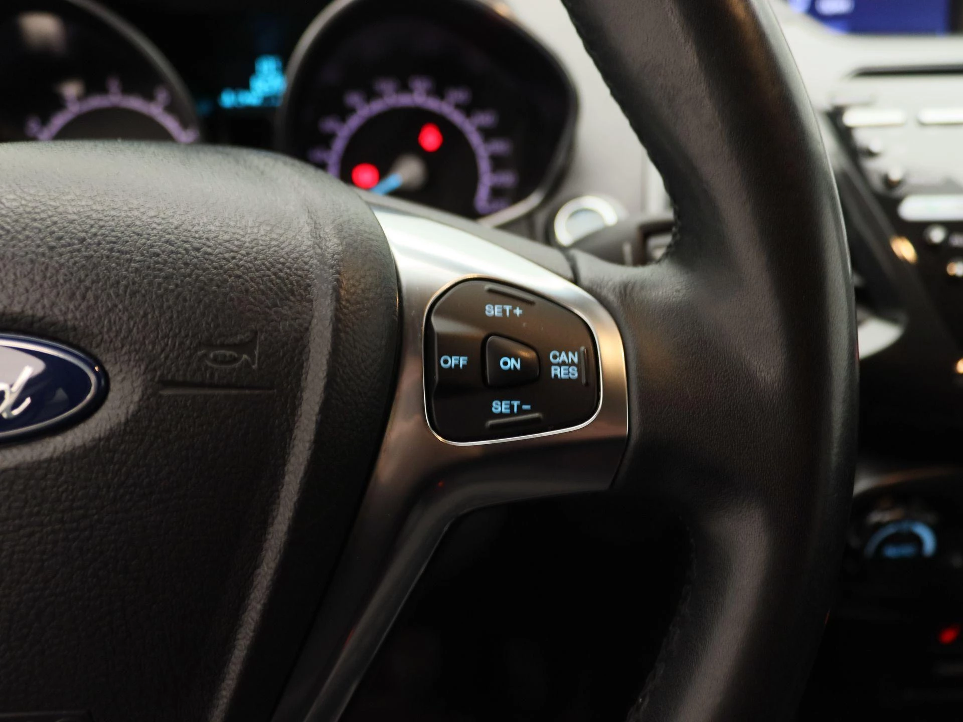 Ford-EcoSport-image-17