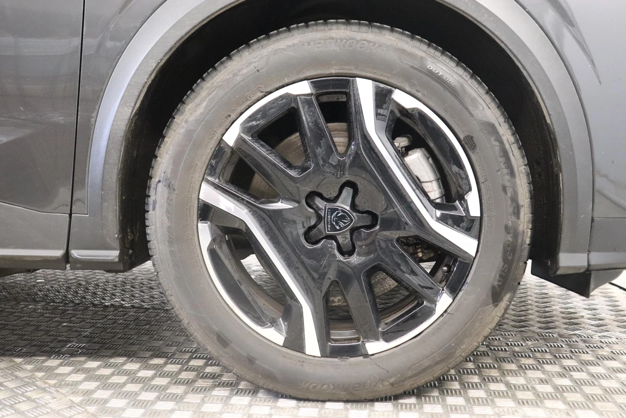 Peugeot-e-3008-image-16