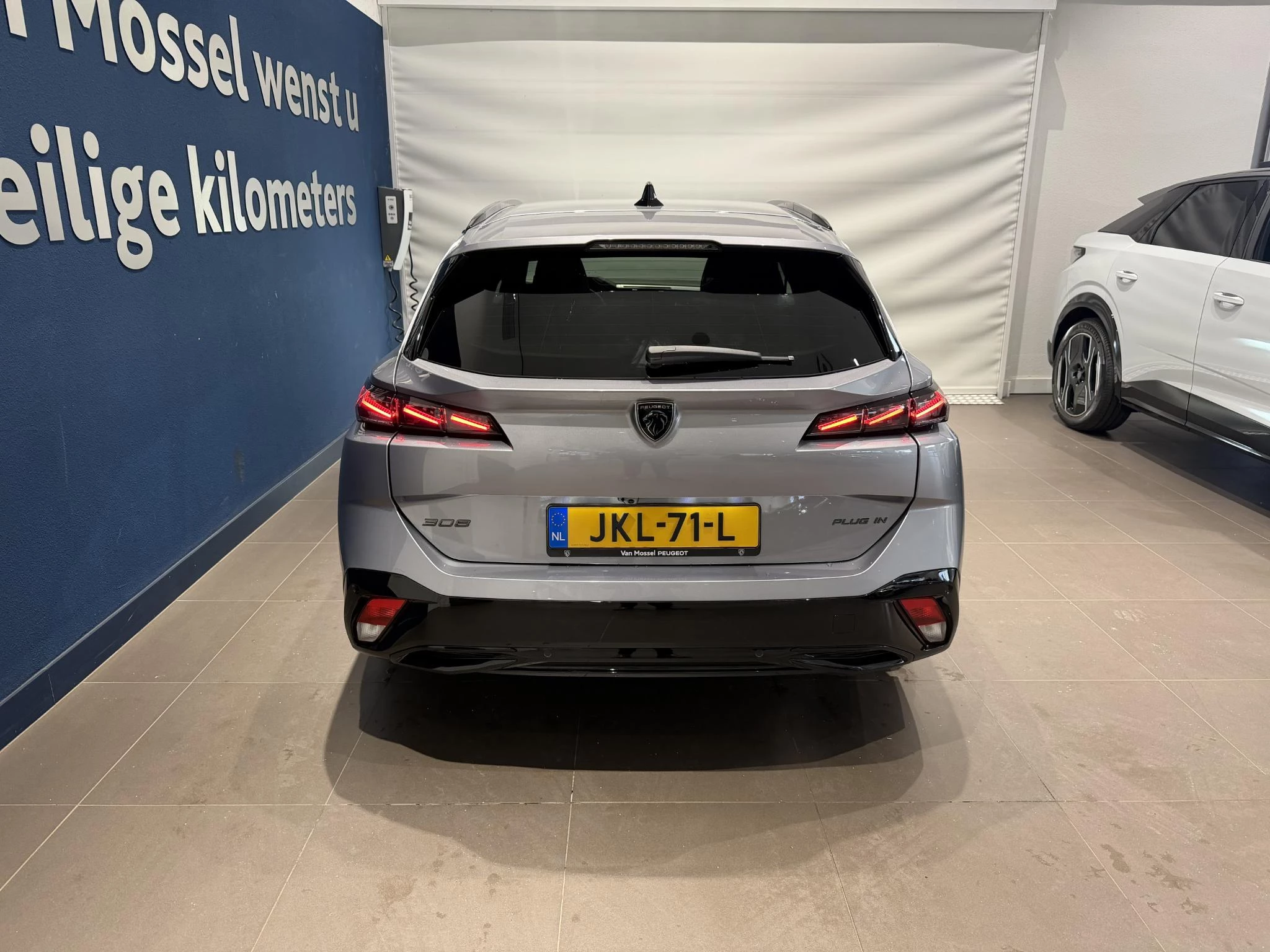 Peugeot-308-image-12