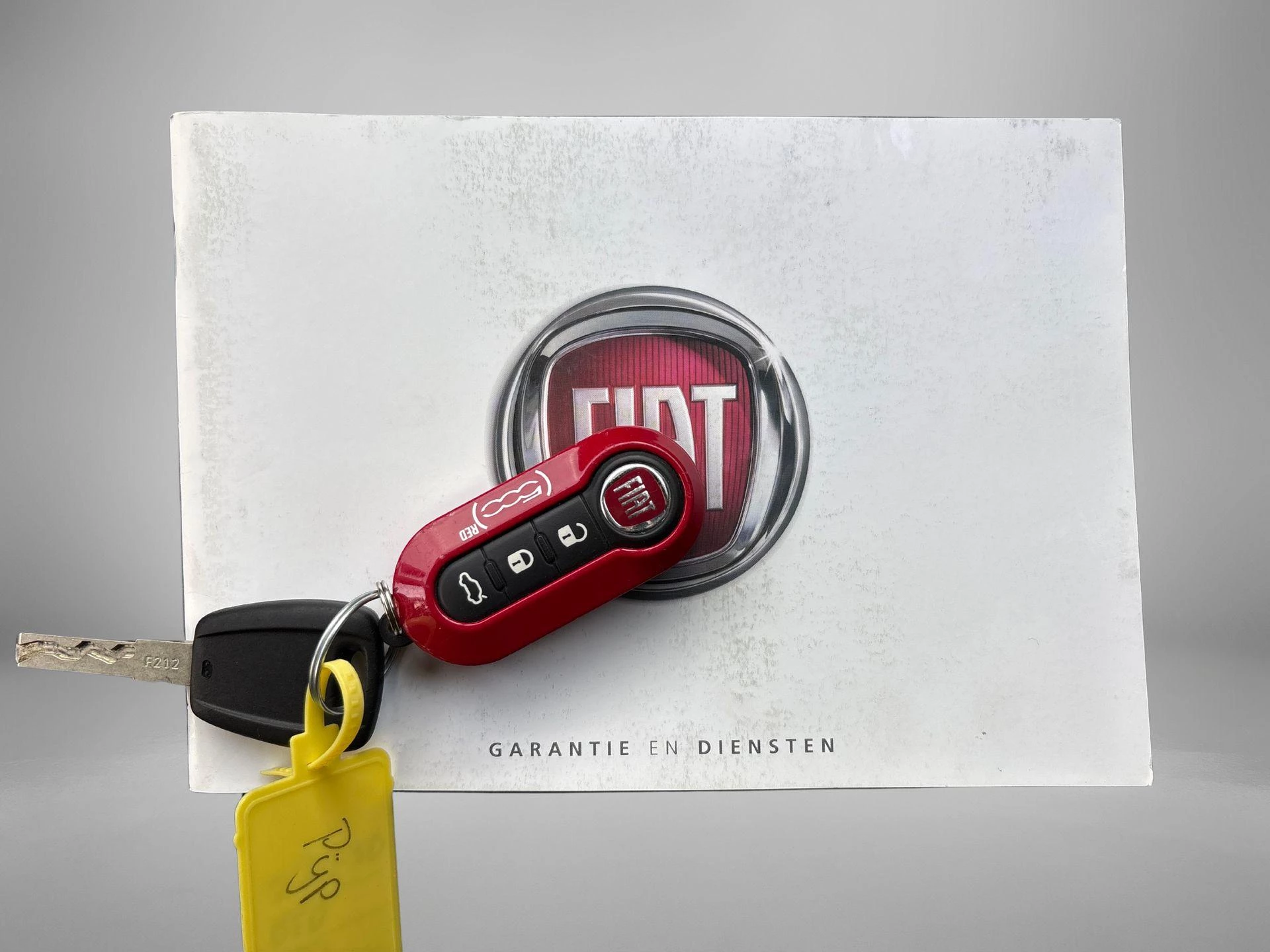 Fiat 500C 1.0 Hybrid RED
