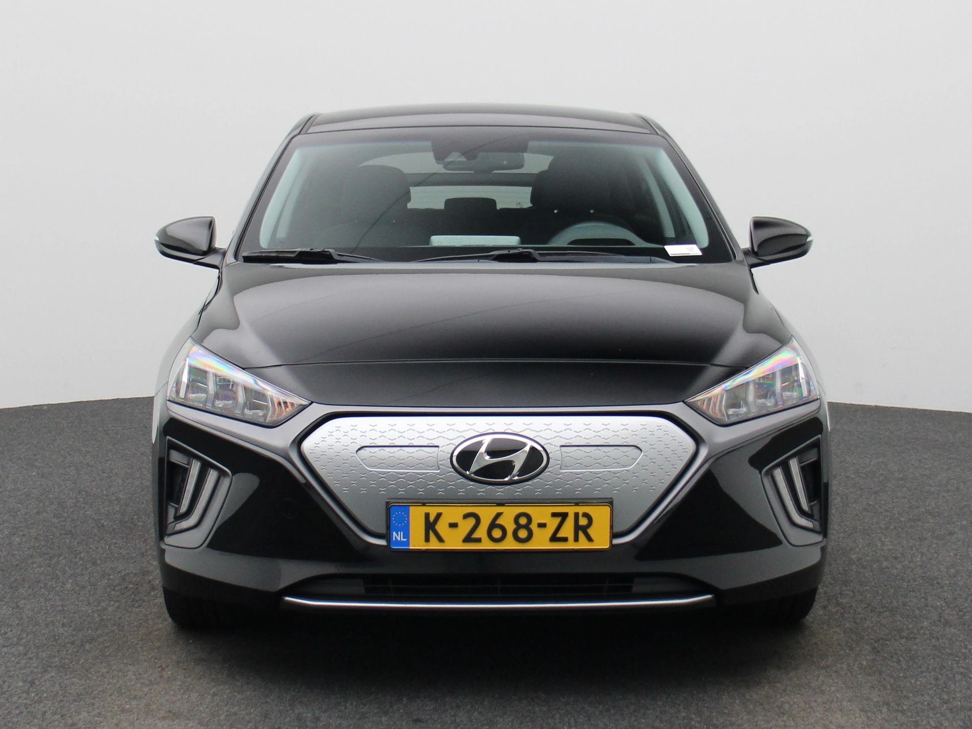 Hyundai-IONIQ-image-2