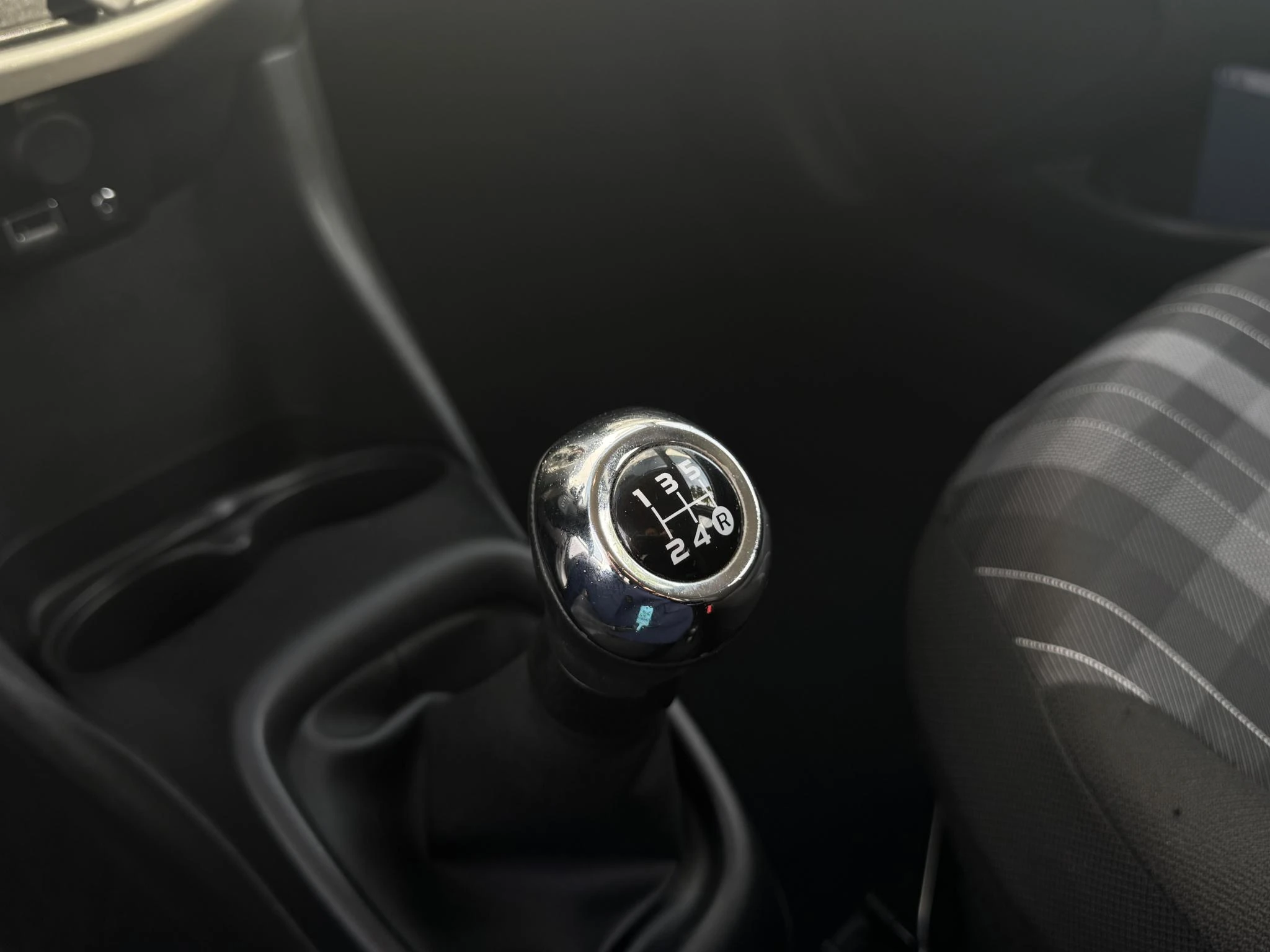 Peugeot-108-image-15