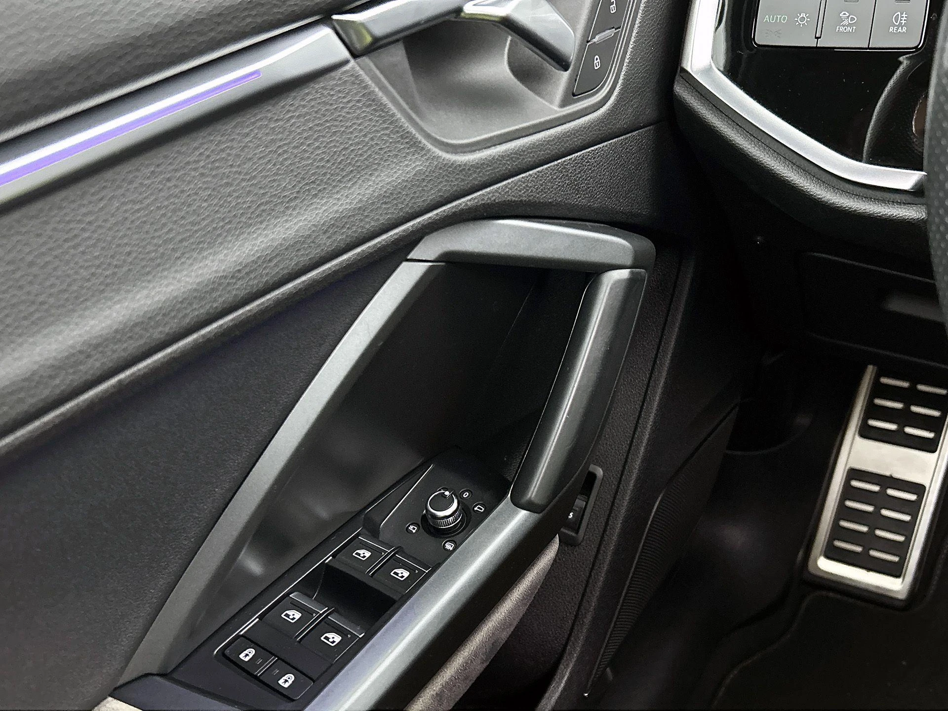 Audi-Q3-image-47