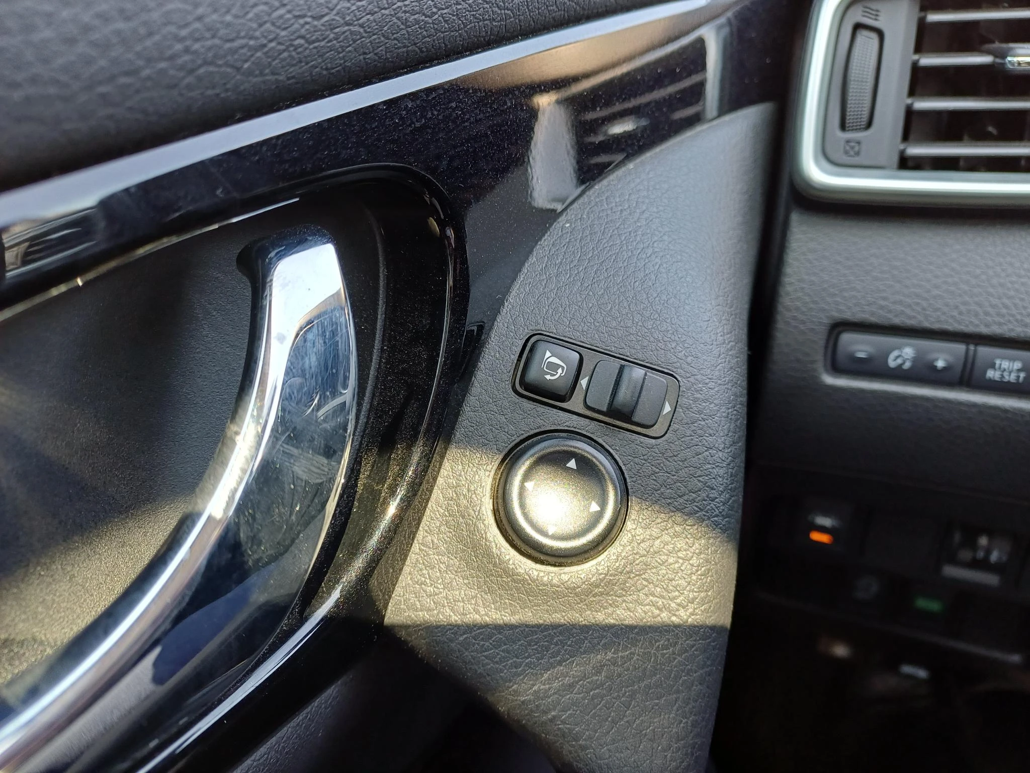 Nissan-QASHQAI-image-10