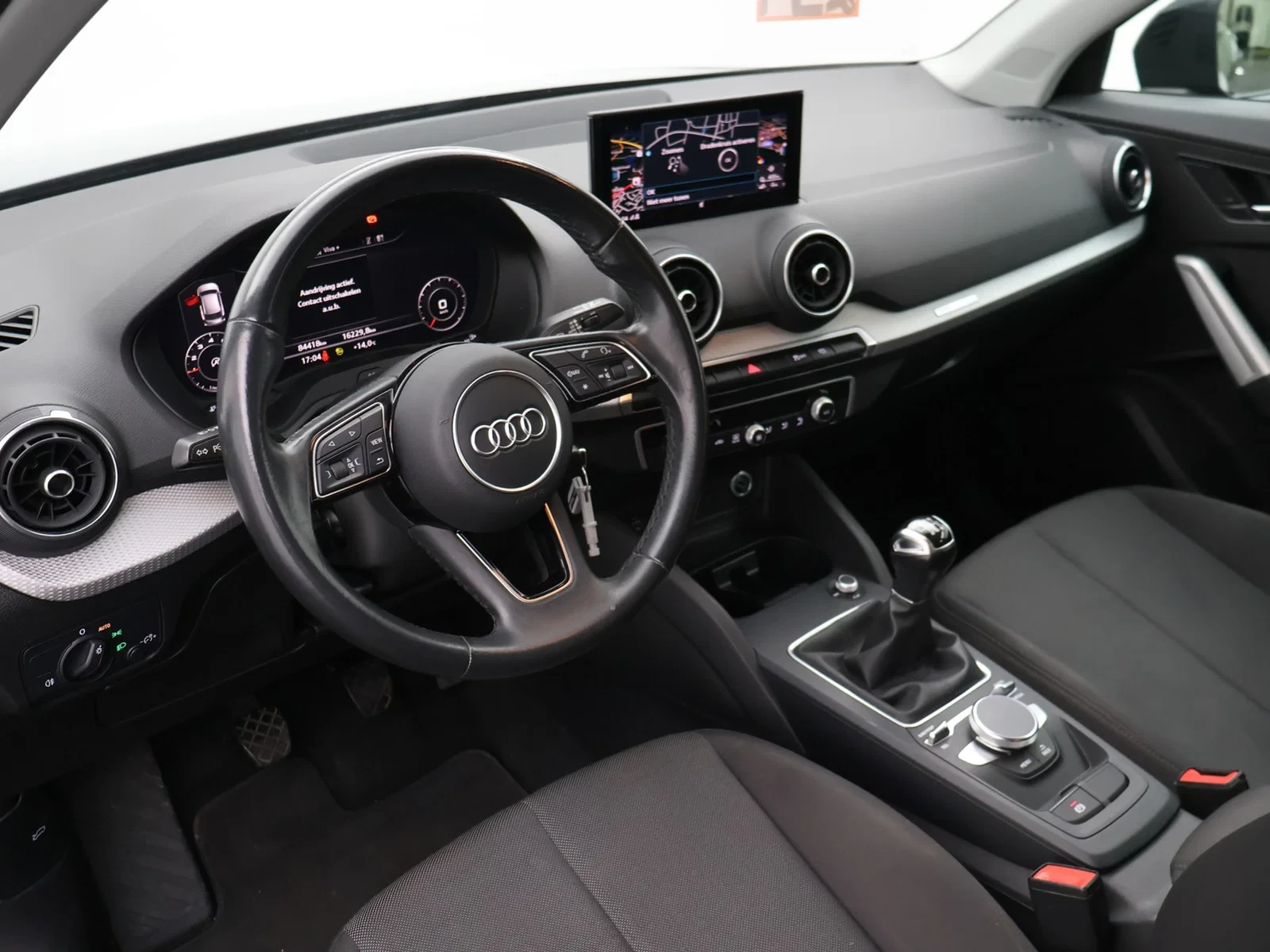 Audi Q2 Audi Q2 Attraction 30TFSI 110PK *TREKHAAK*VIRTUAL COCKPIT*NAVI*PDC ACHTER*CRUISE*...*