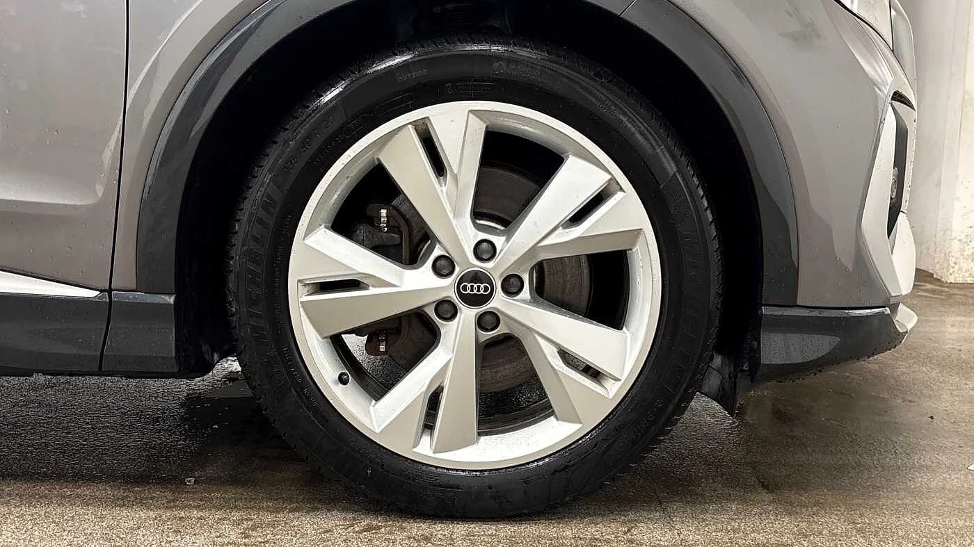 Audi-Q4 Sportback e-tron-image-36