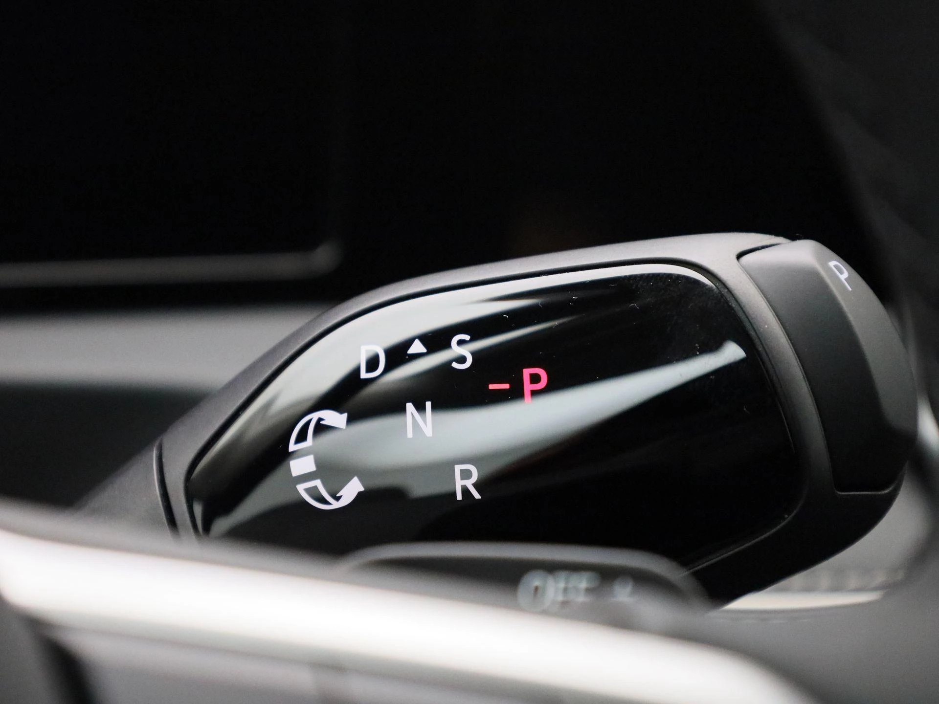 Volkswagen-Tiguan-image-27