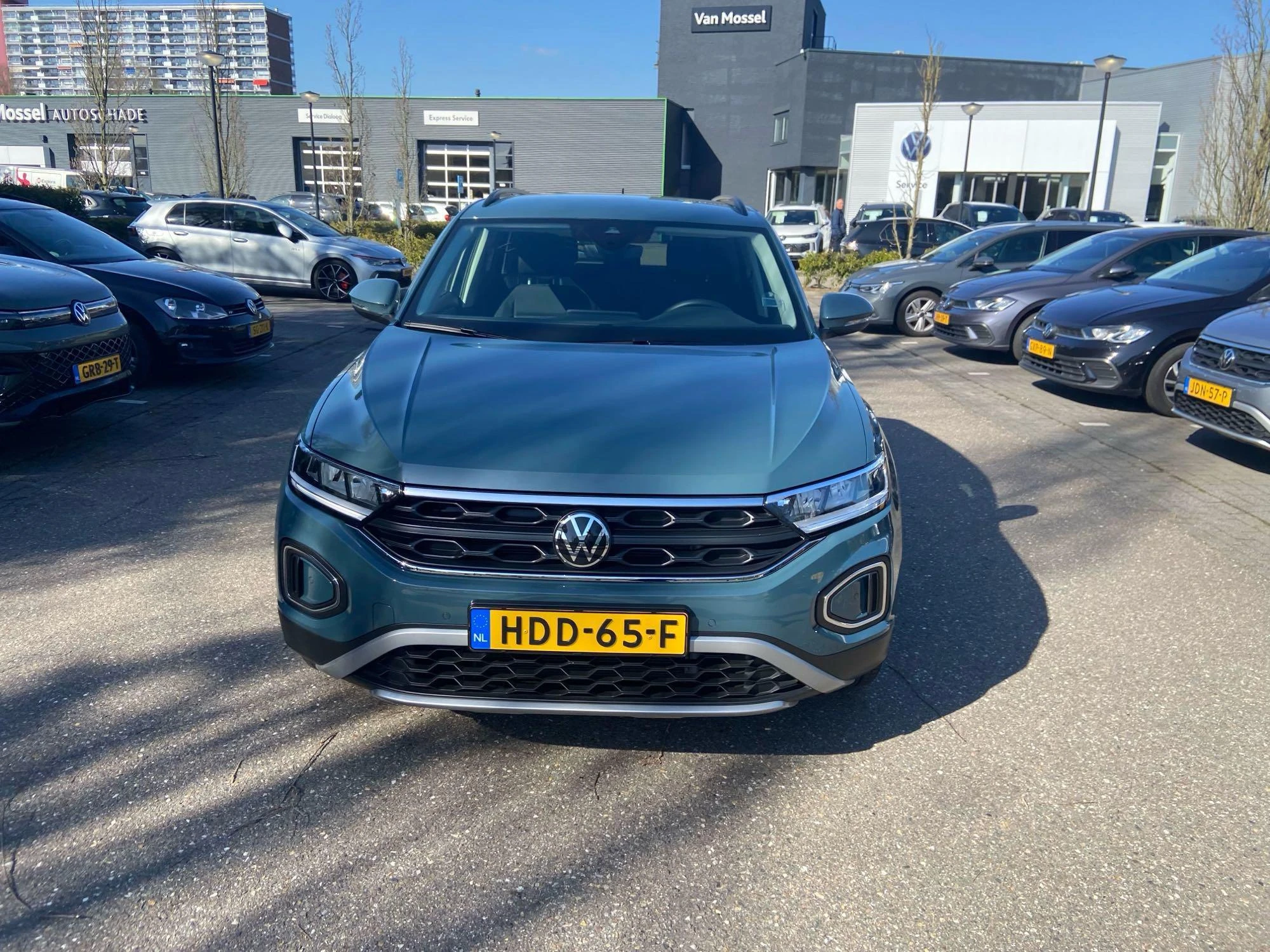 Volkswagen T-Roc 1.0 TSI Life Edition | 116 PK |