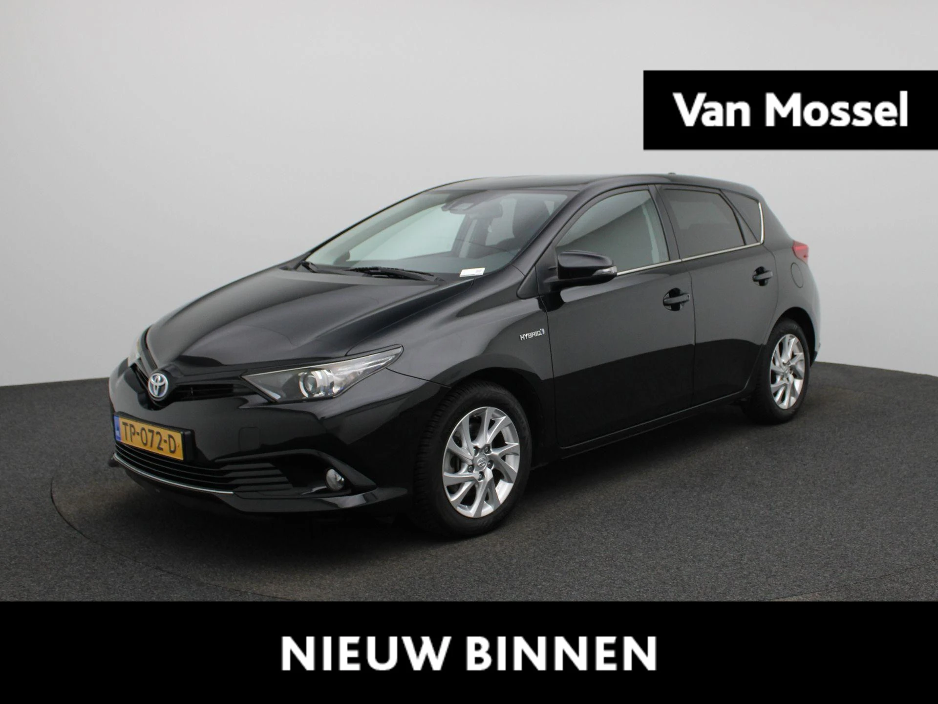 Toyota-Auris-image-0