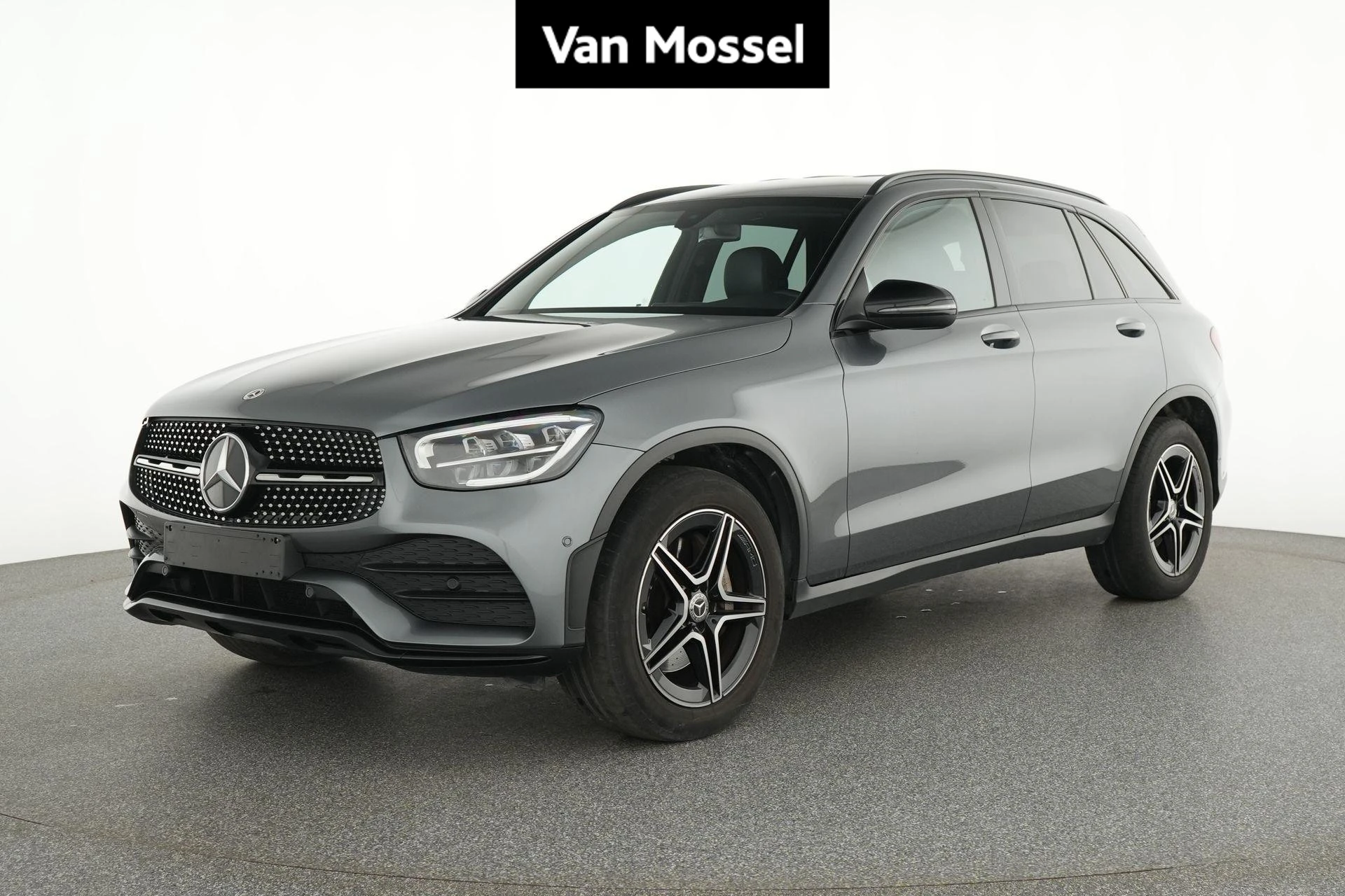 Mercedes-Benz-GLC-image-0