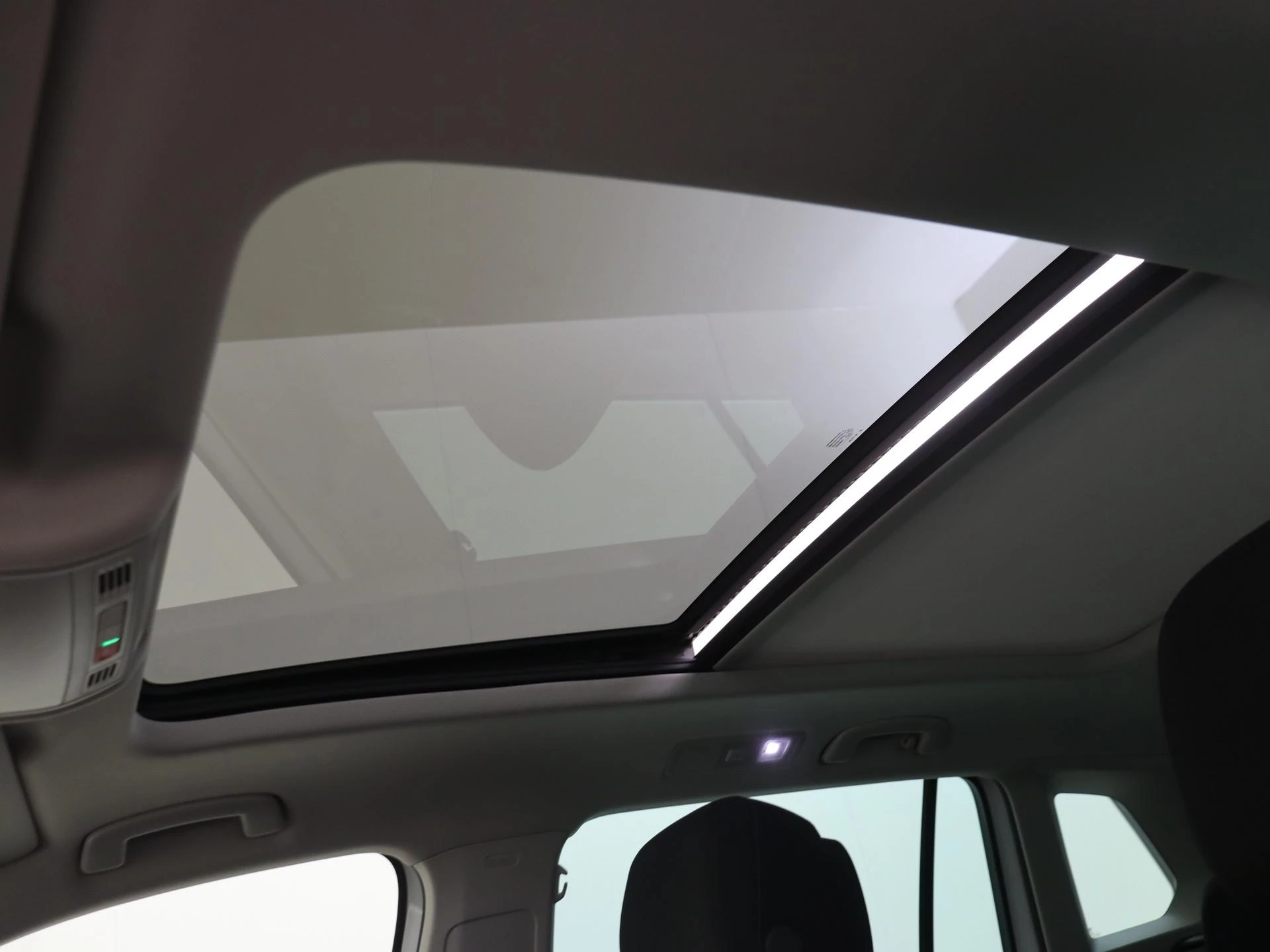 Volkswagen Tiguan 1.4 TSI eHybrid Elegance