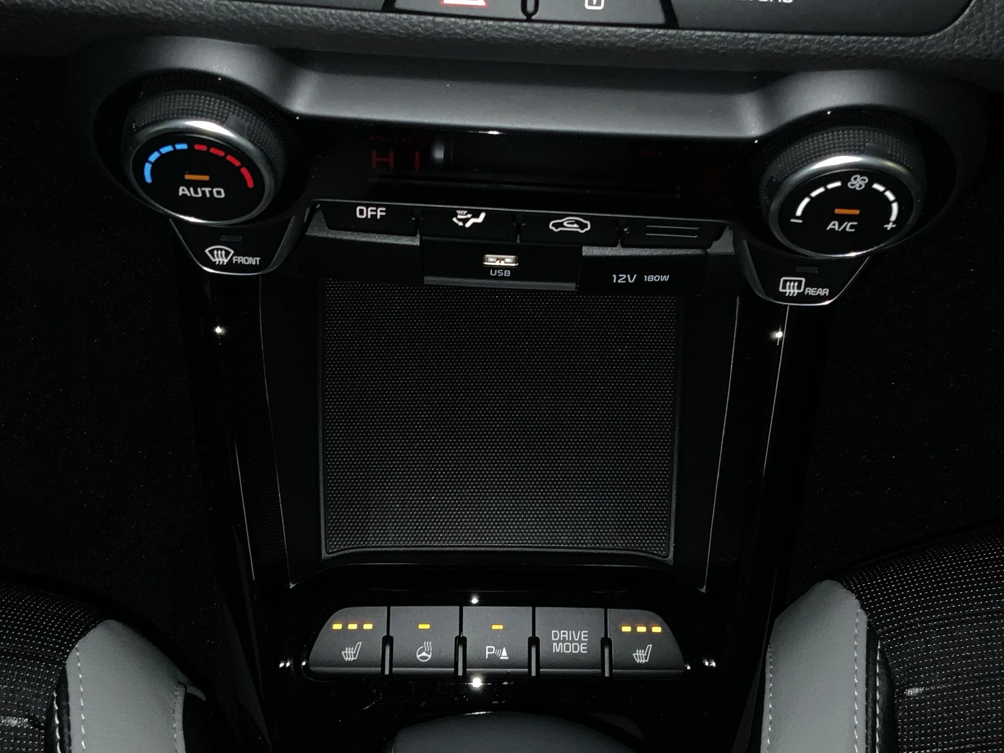 Kia-Stonic-image-20