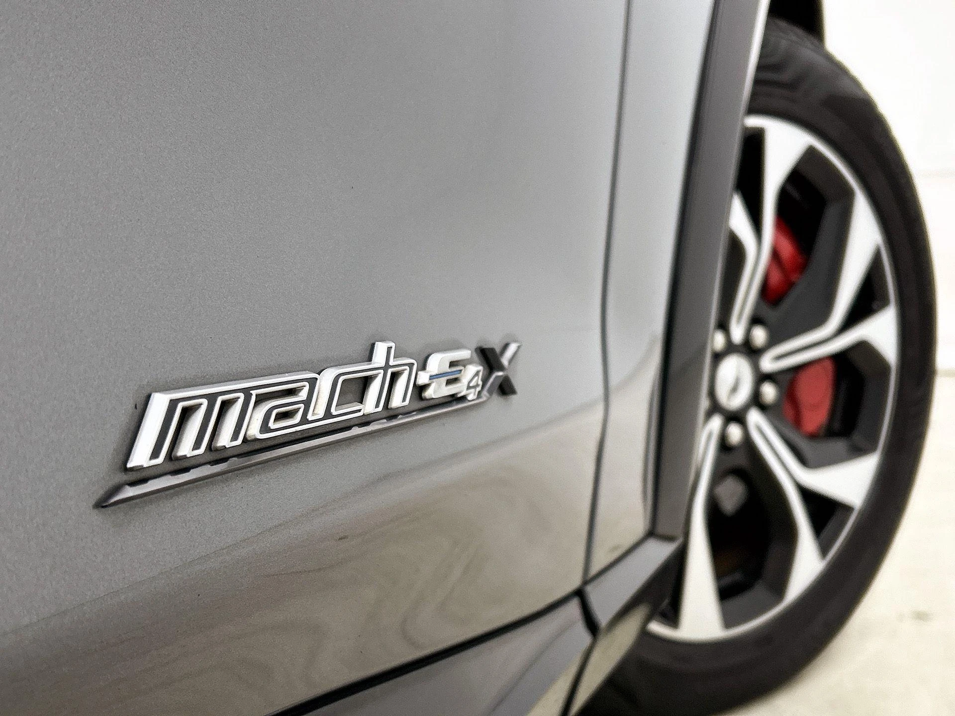 Ford-Mustang Mach-E-image-8