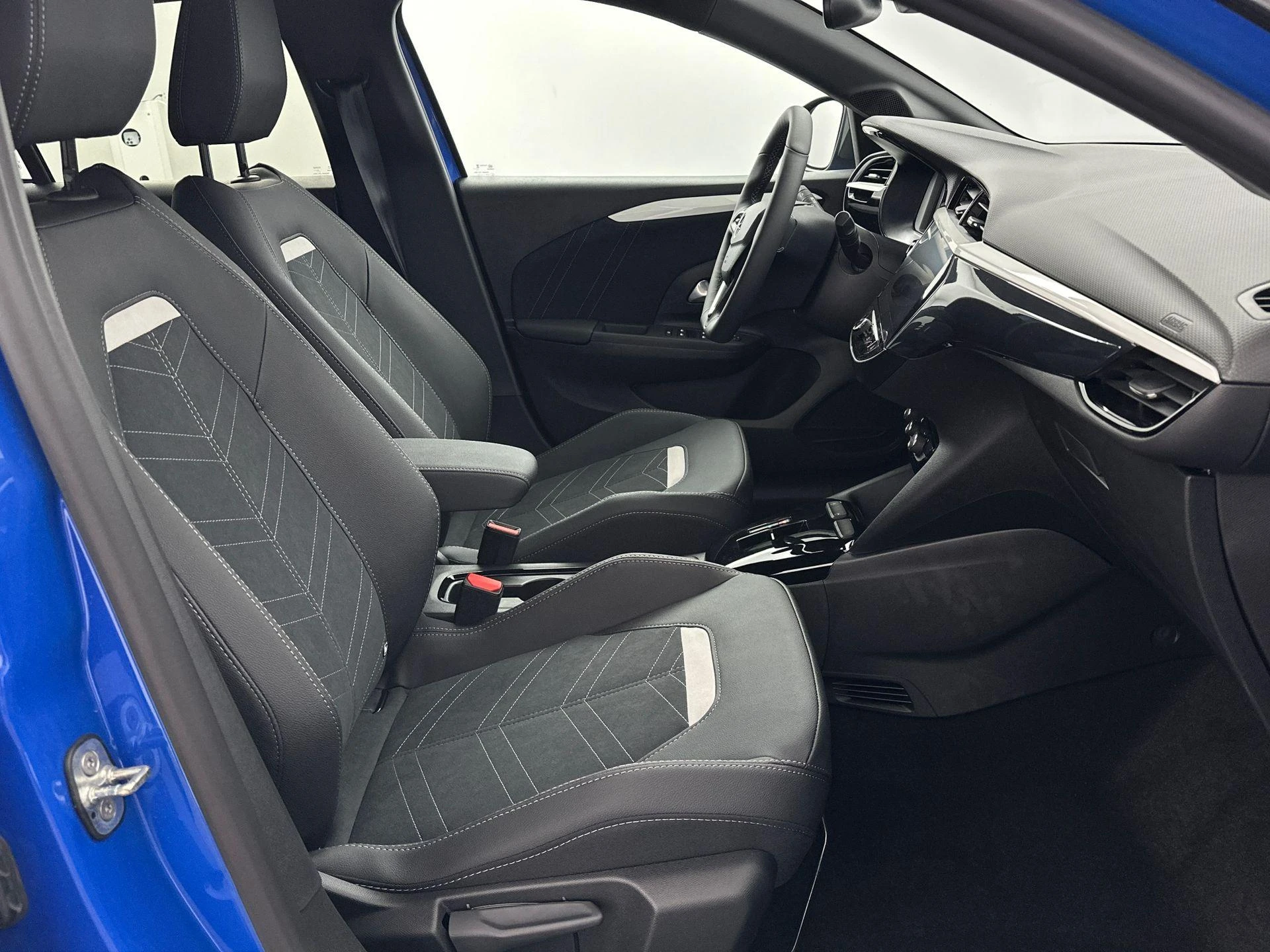 Opel-Corsa-image-19