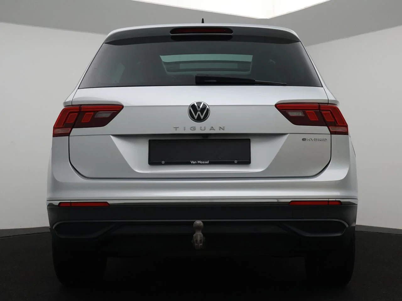 Volkswagen-Tiguan-image-7