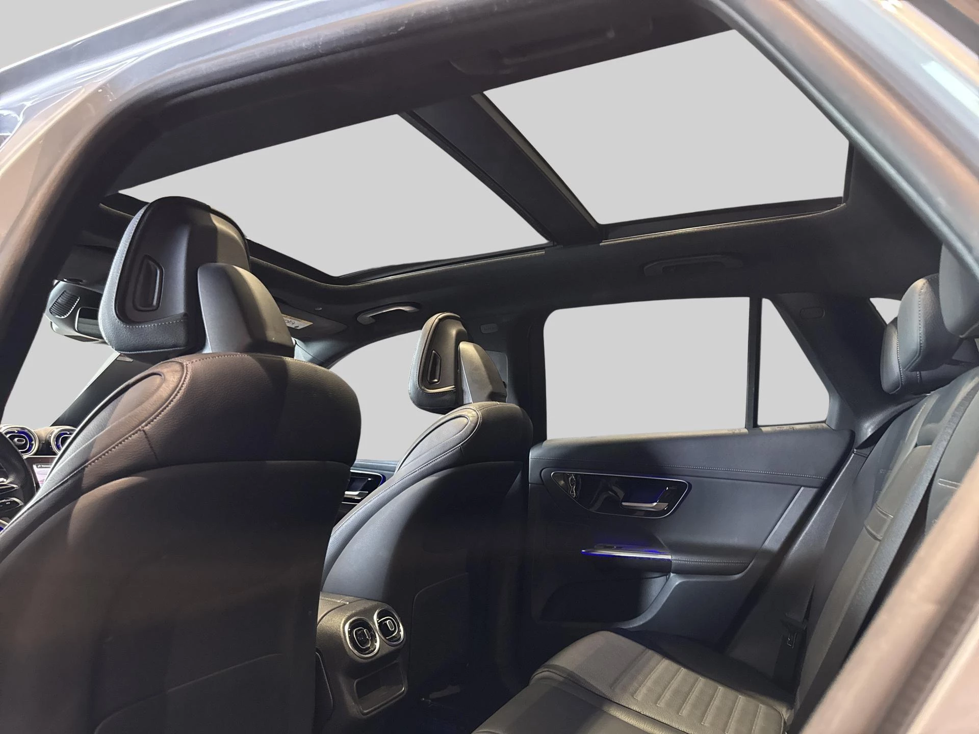Mercedes-Benz GLC 300de suv AMG LINE + LEDER + DIGITAL LIGHT + PANORAMISCH DAK +