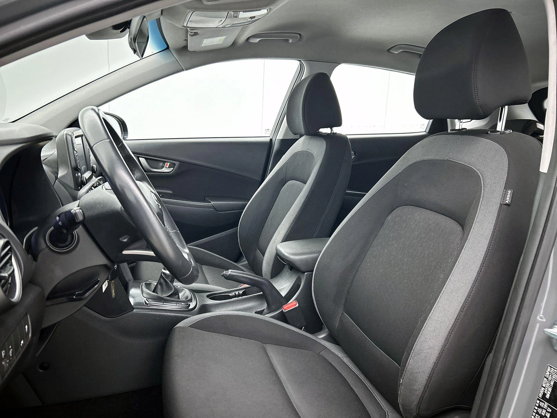 Hyundai-Kona-image-29