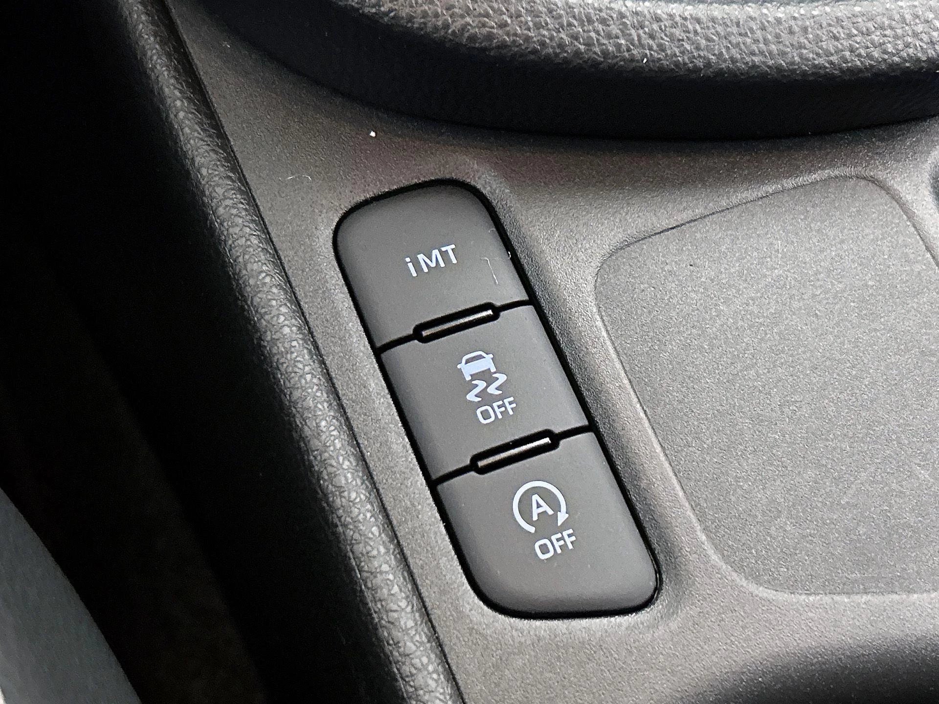 Toyota-Yaris Cross-image-10