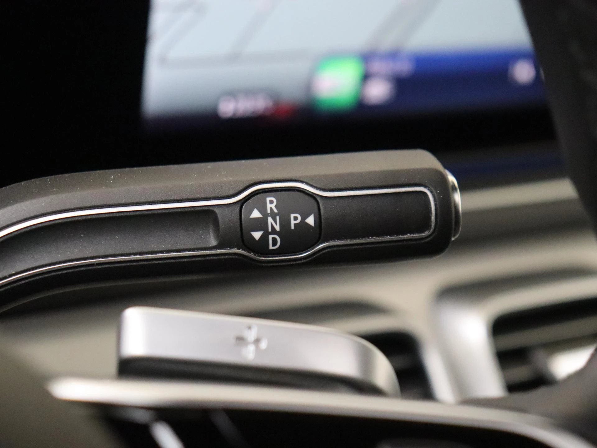 Mercedes-Benz-GLE-image-17