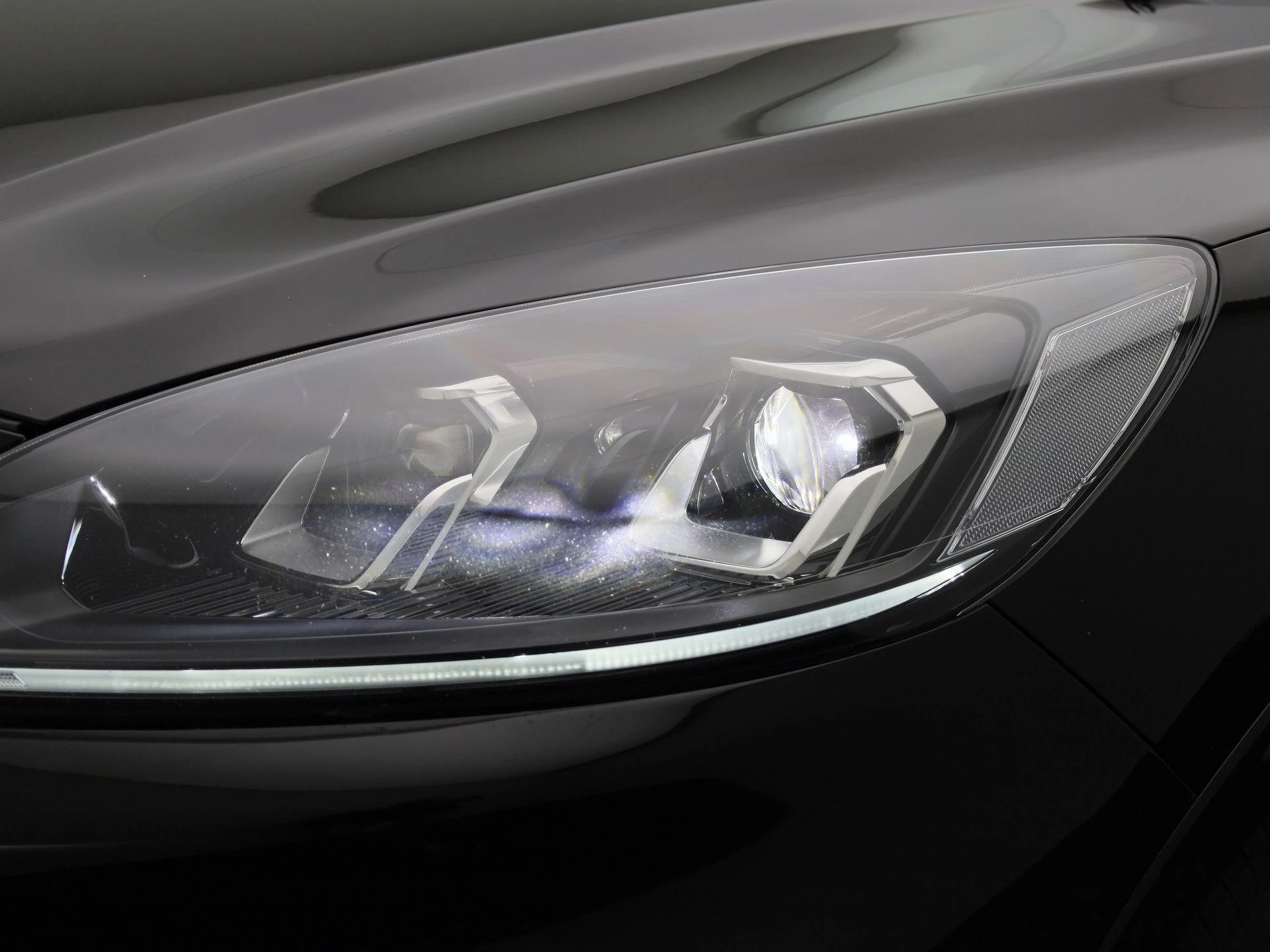 Ford-Kuga-image-15