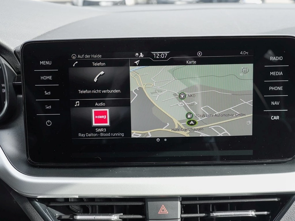 Škoda Kamiq 1,0 TSI DSG Ambition,LED,ACC,ALU Kamera,Climatronic,Park-Pilot