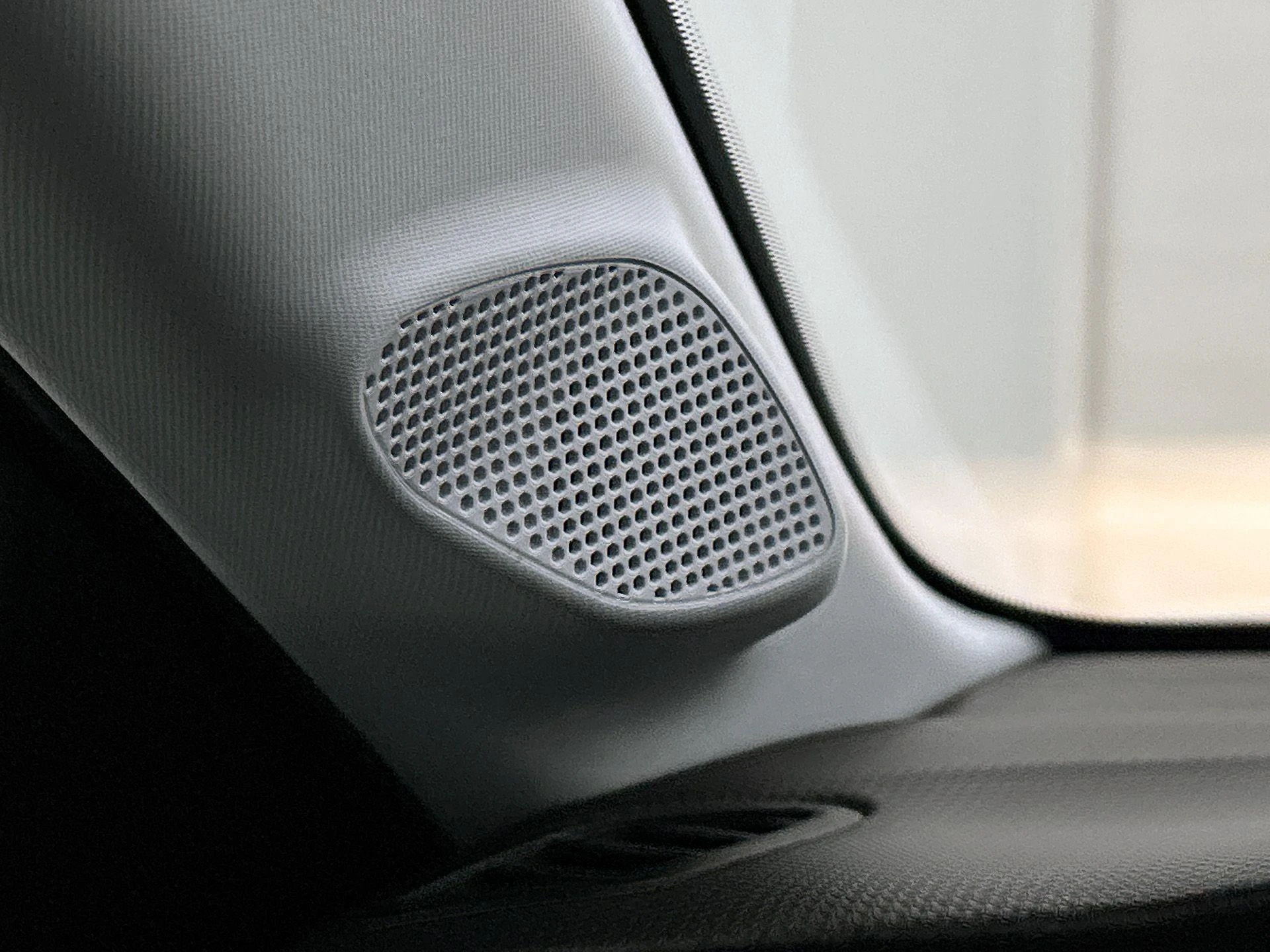 Opel-Corsa-image-11