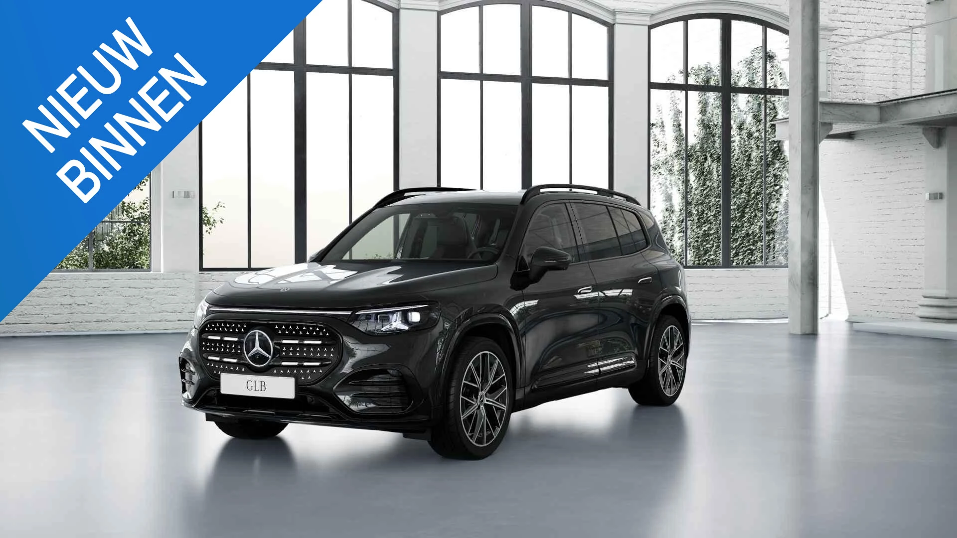 Mercedes-Benz-GLB-image-0