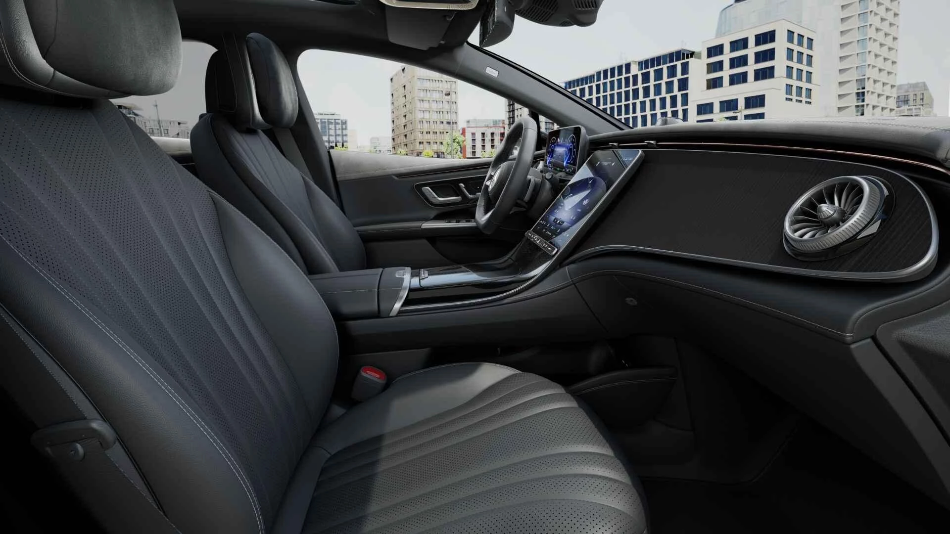 Mercedes-Benz-EQE-image-9