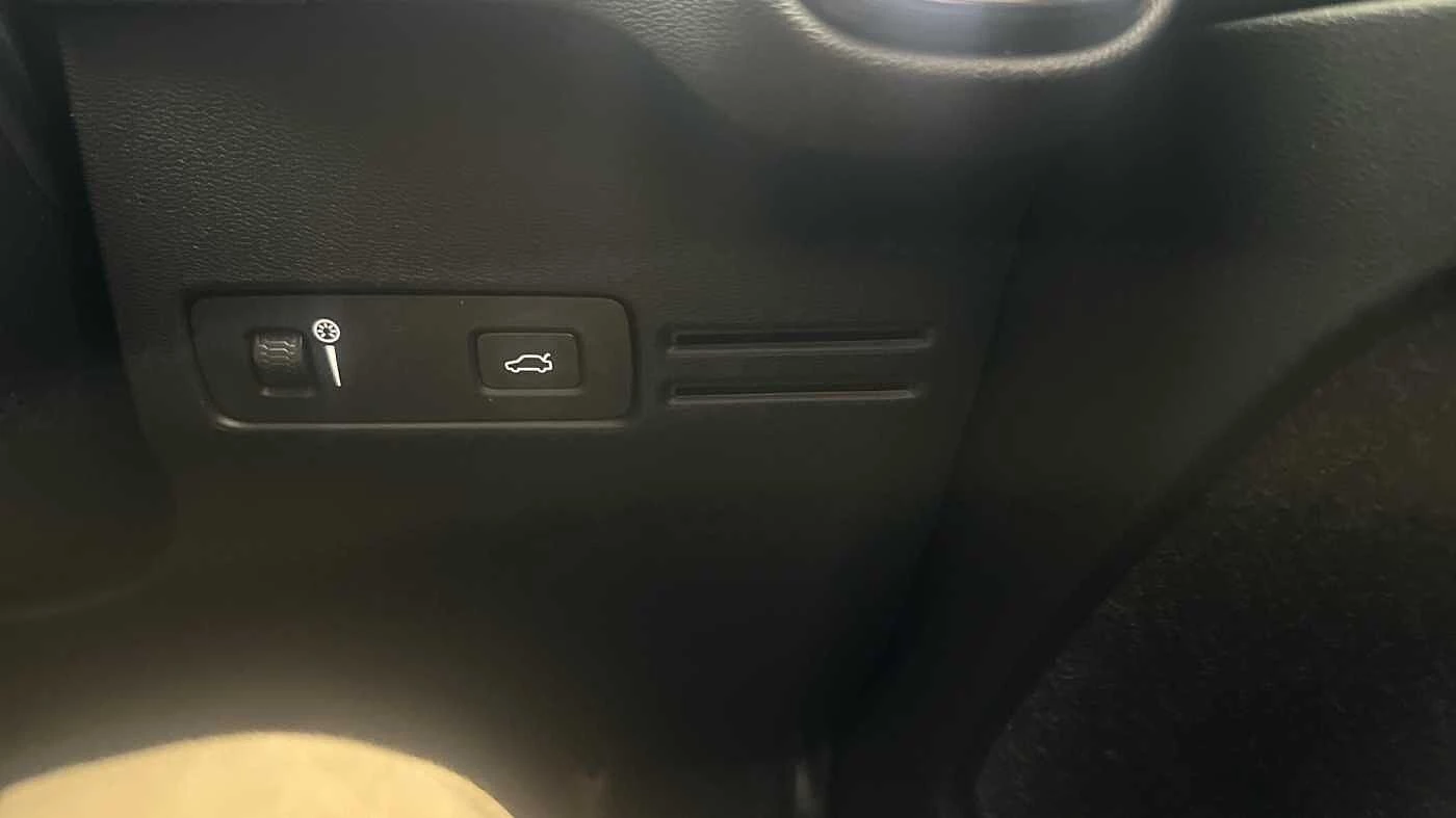 Volvo-XC40-image-28