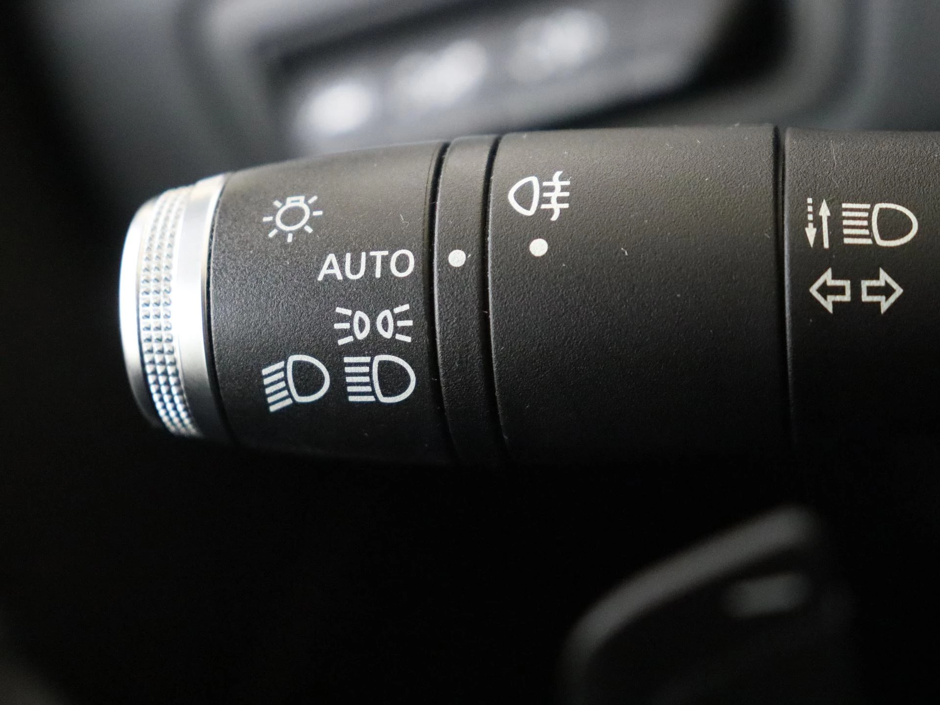 Renault-Captur-image-22