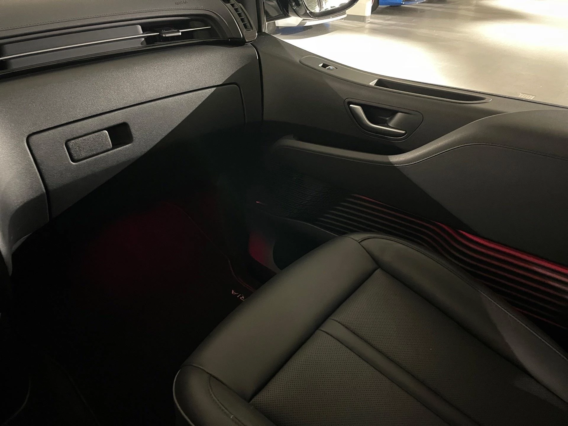 Hyundai-Staria-image-7