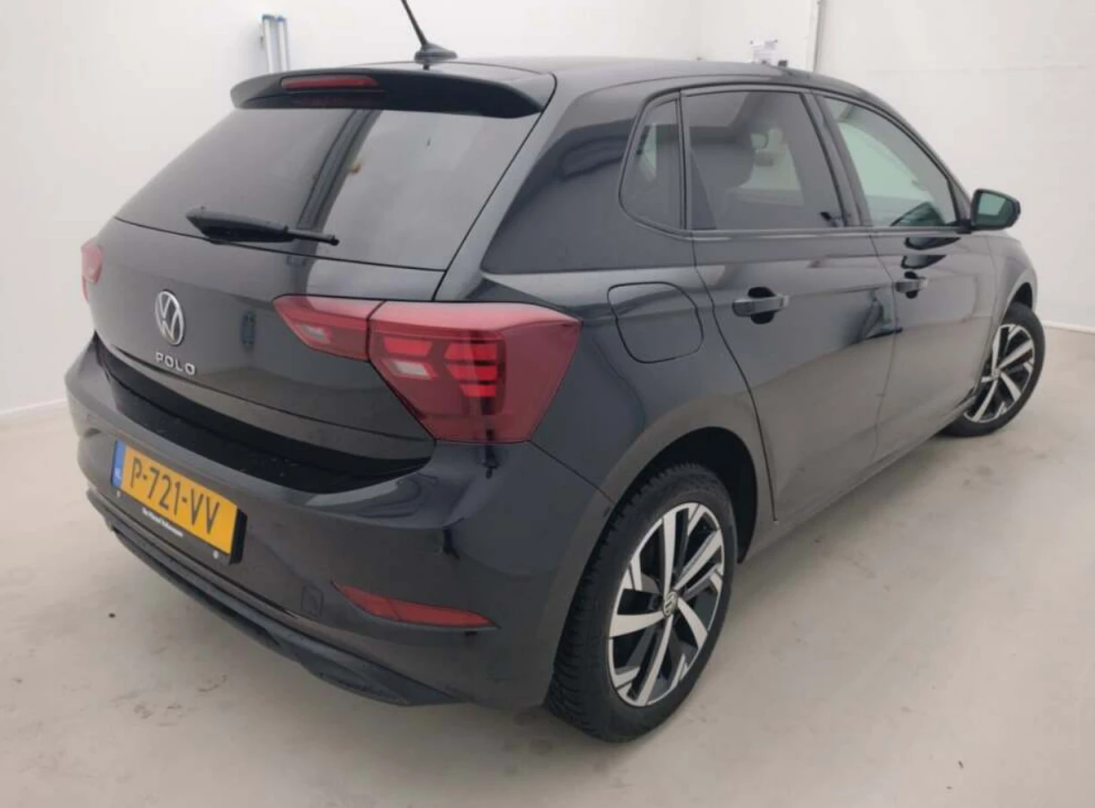 Volkswagen-Polo-image-1