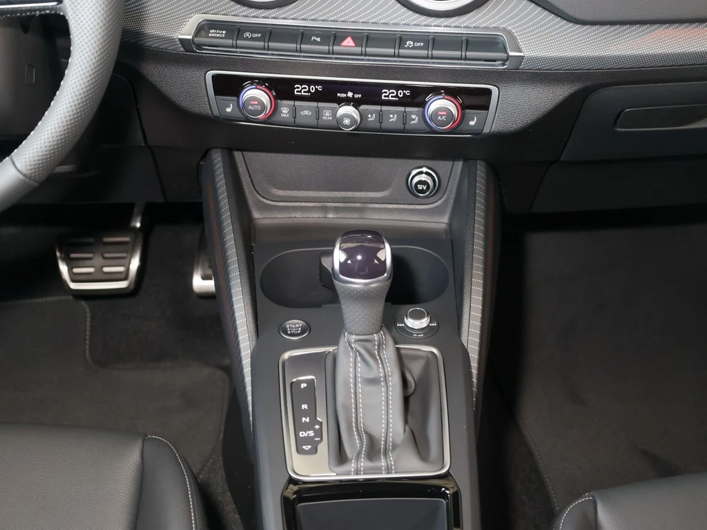 Audi Q2 S line 35 TFSI