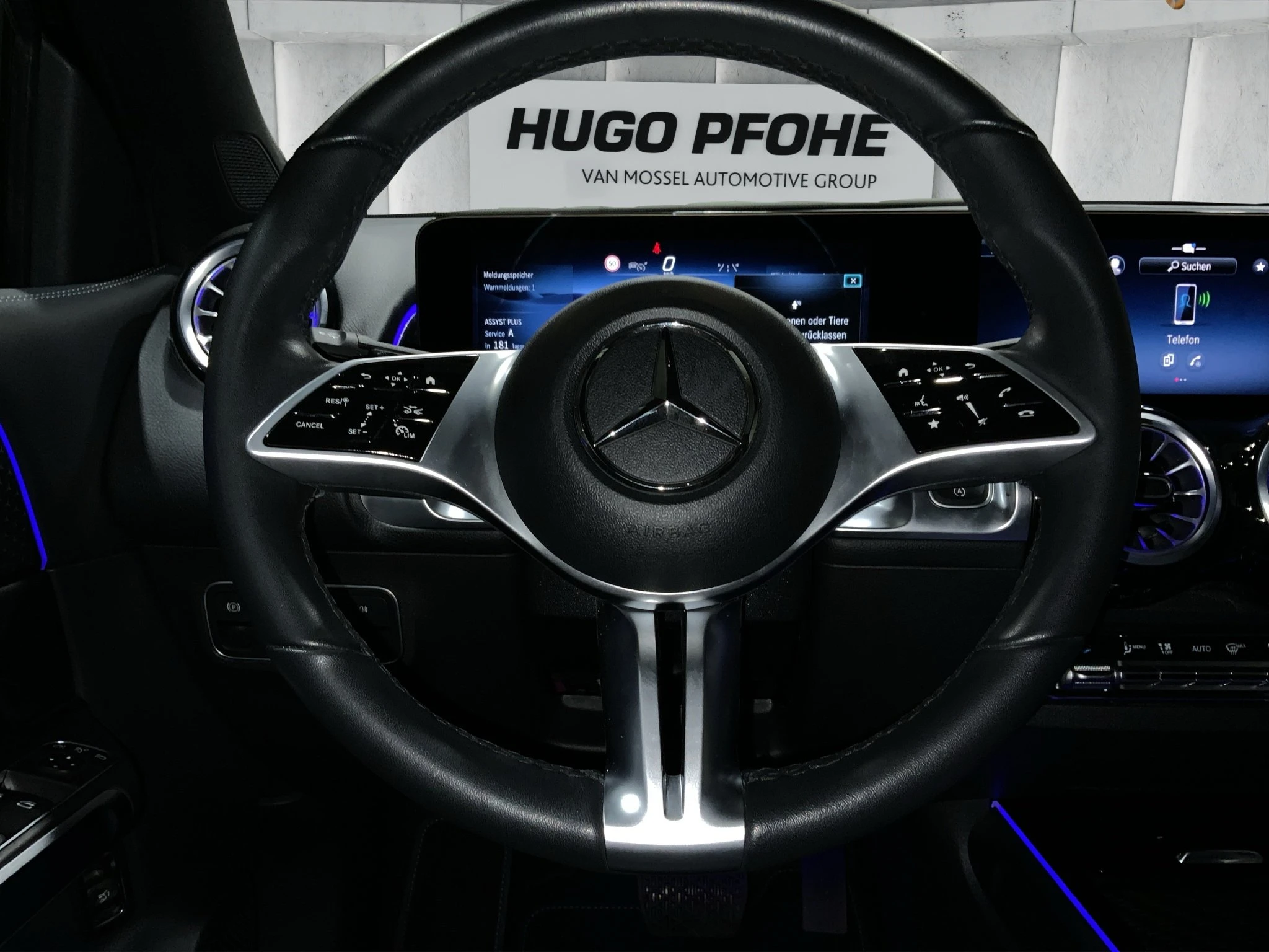 Mercedes-Benz GLB 200 Progressive | ACC