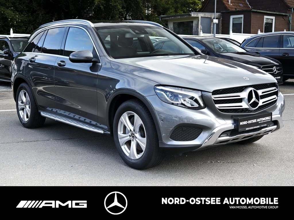 Mercedes-Benz GLC 250 4M NAVI LED PANO SITZHZG TEMPOMAT PDC