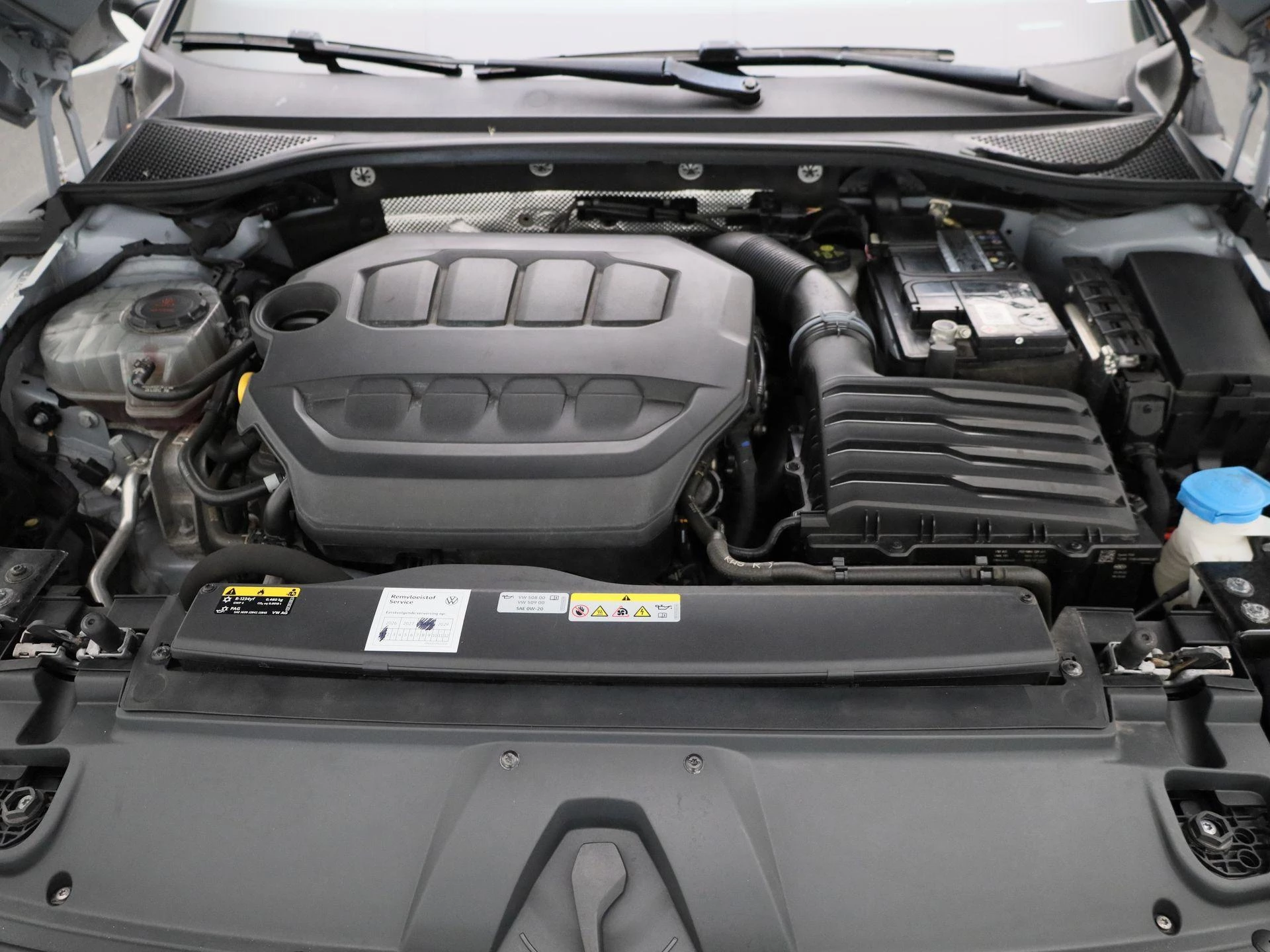 Volkswagen-Arteon-image-37