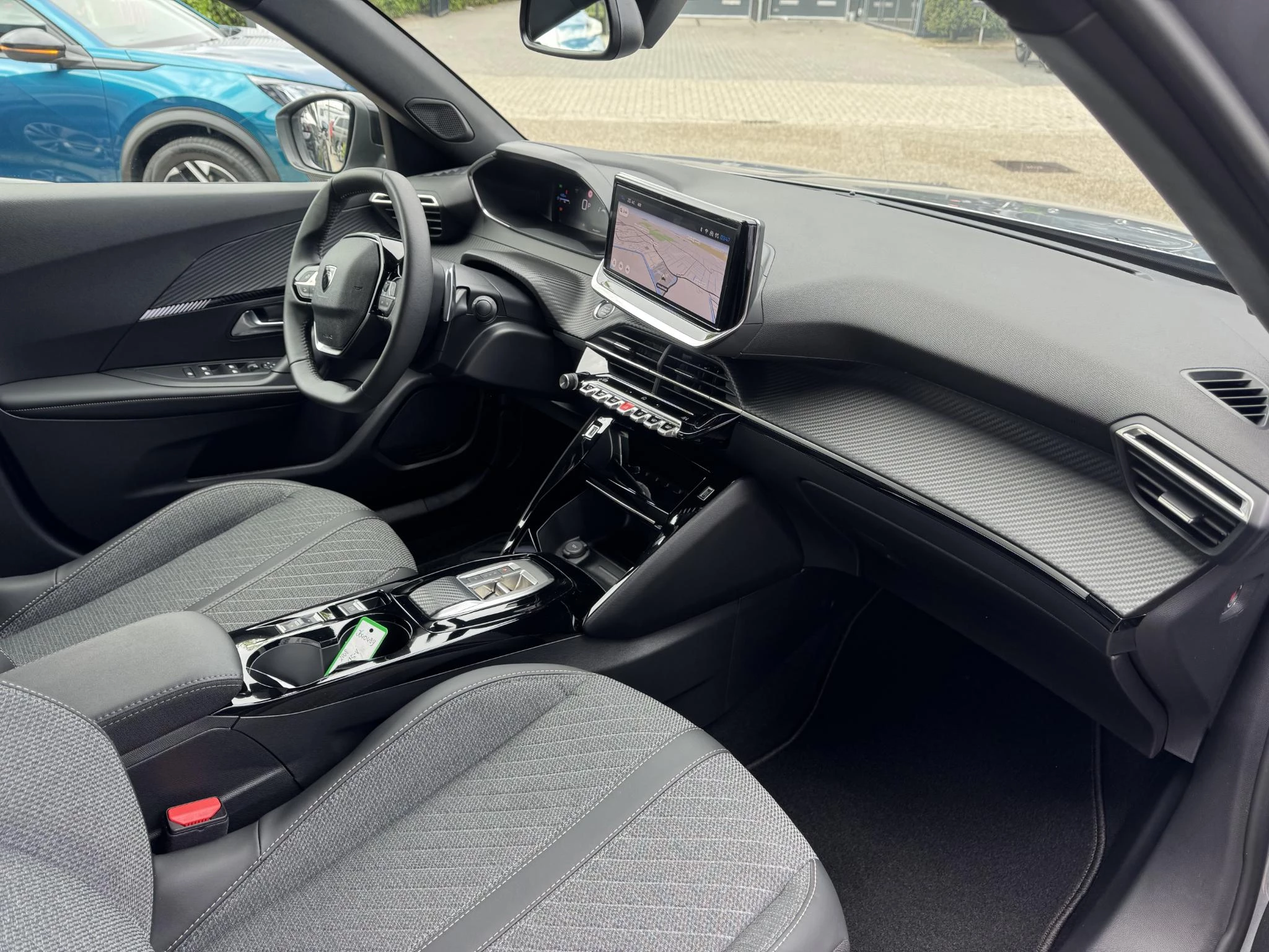 Peugeot-2008-image-15