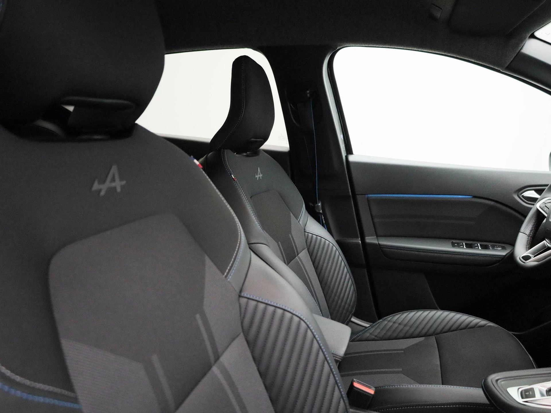 Renault-Captur-image-33