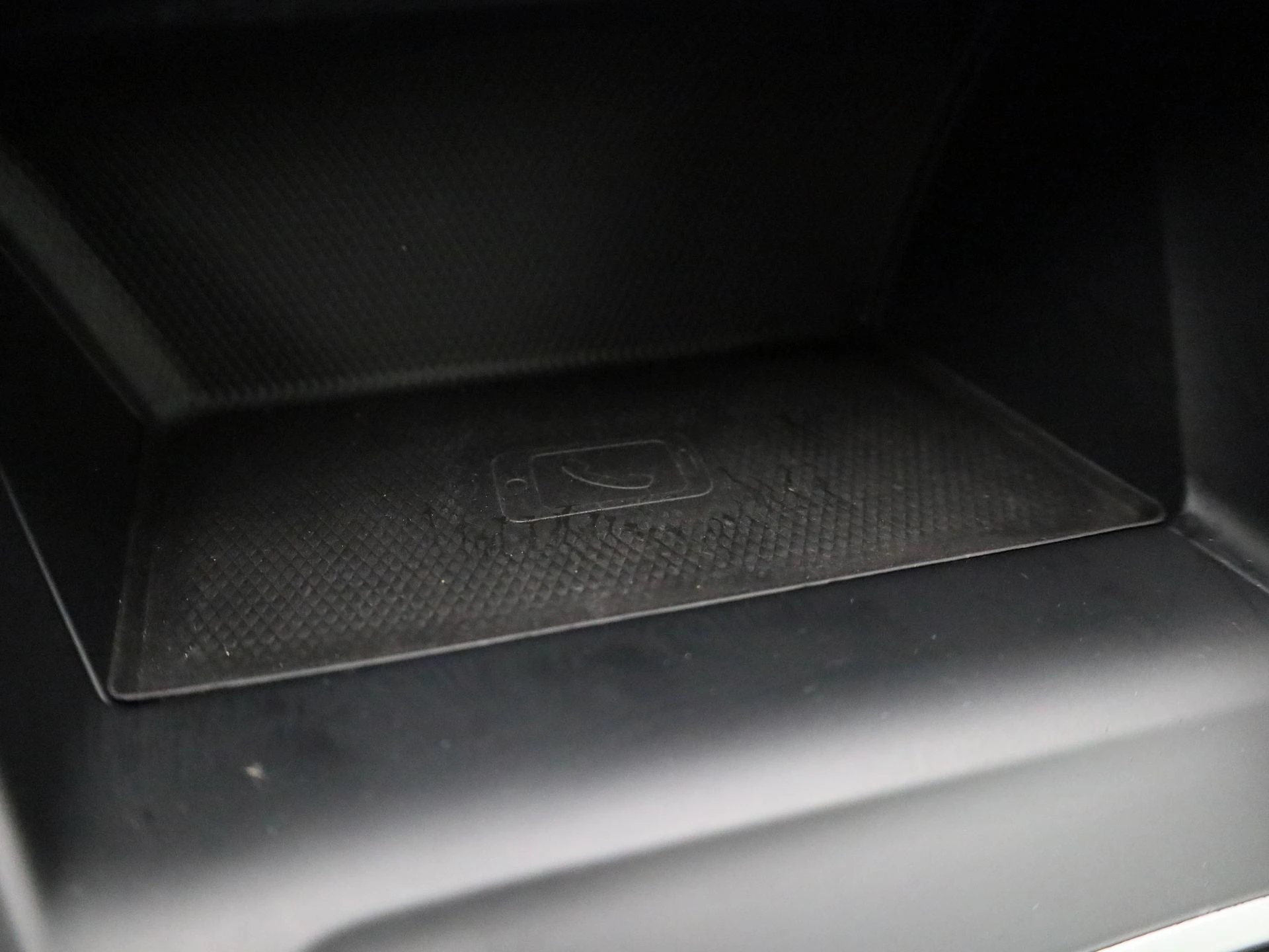 Volkswagen-Golf-image-24