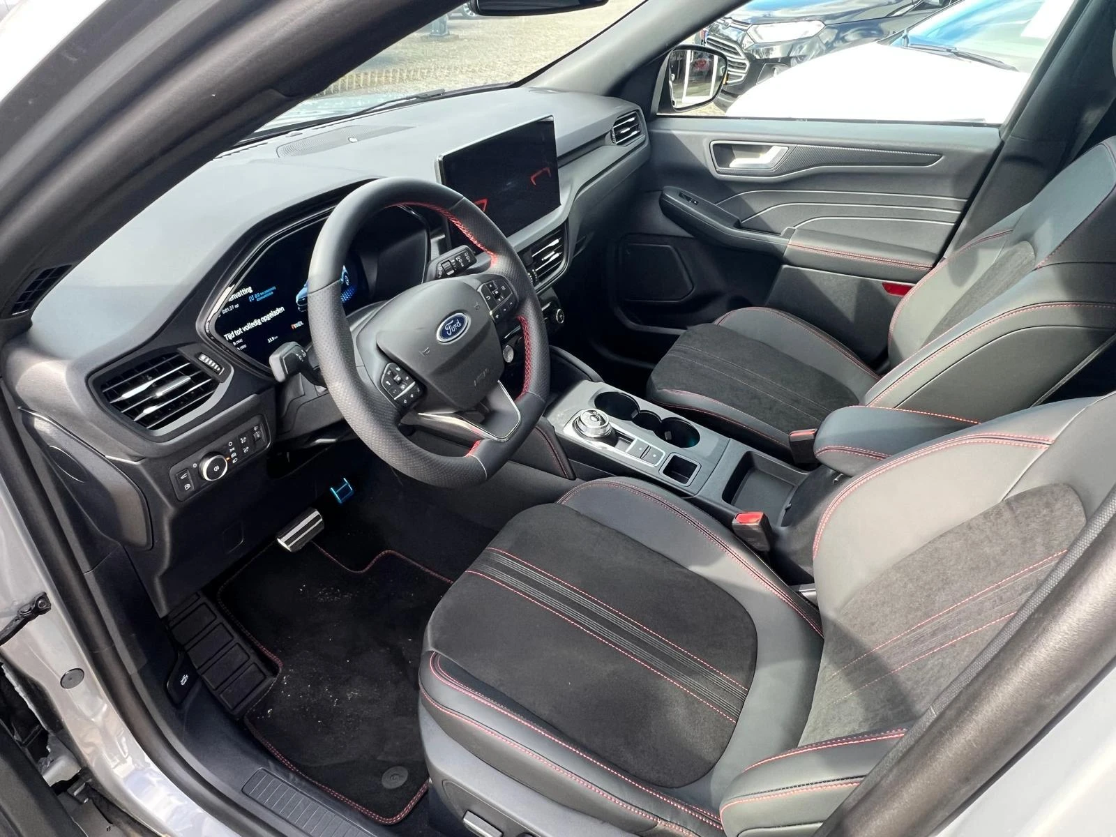 Ford-Kuga-image-17