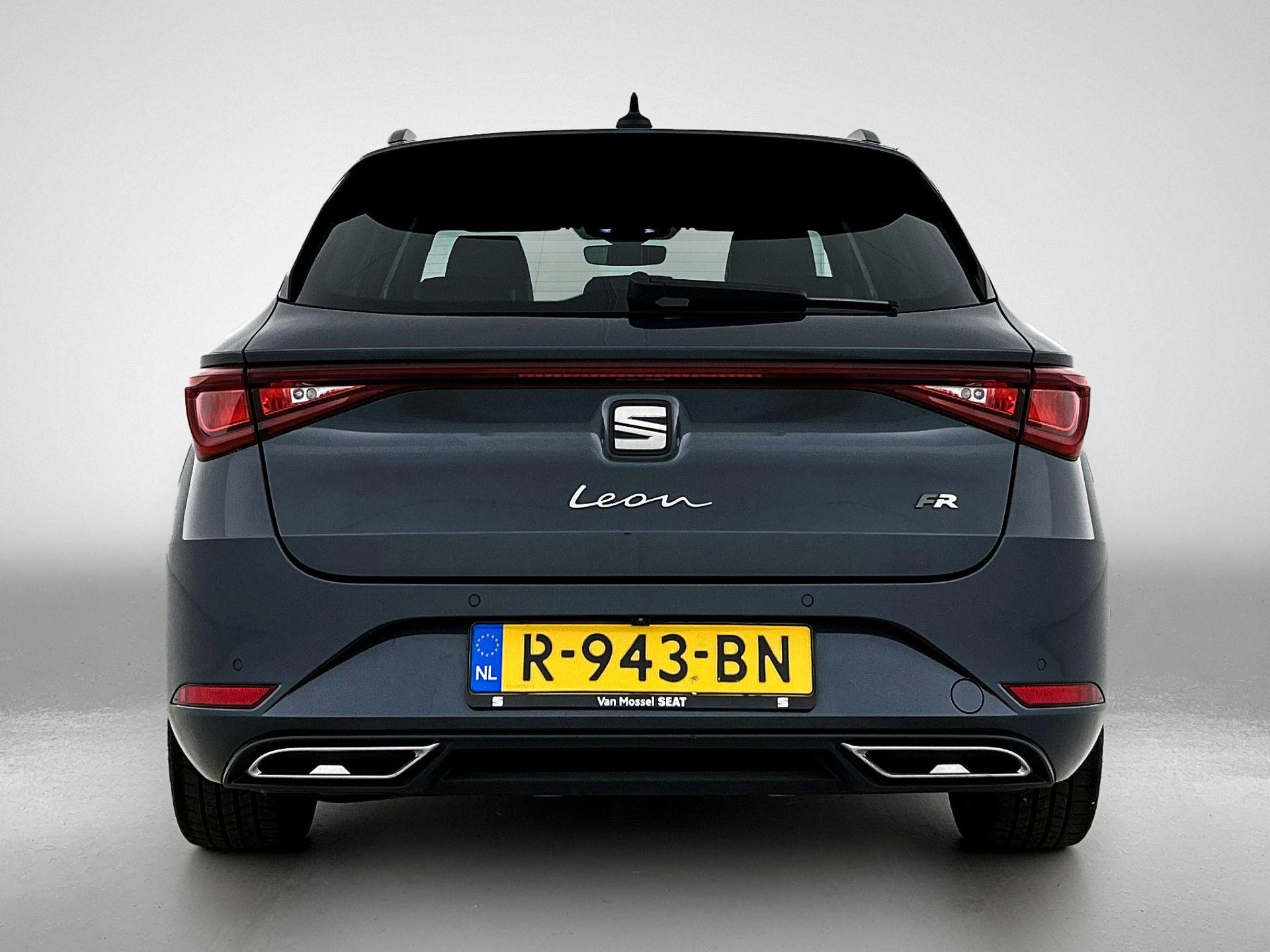 SEAT-Leon-image-2